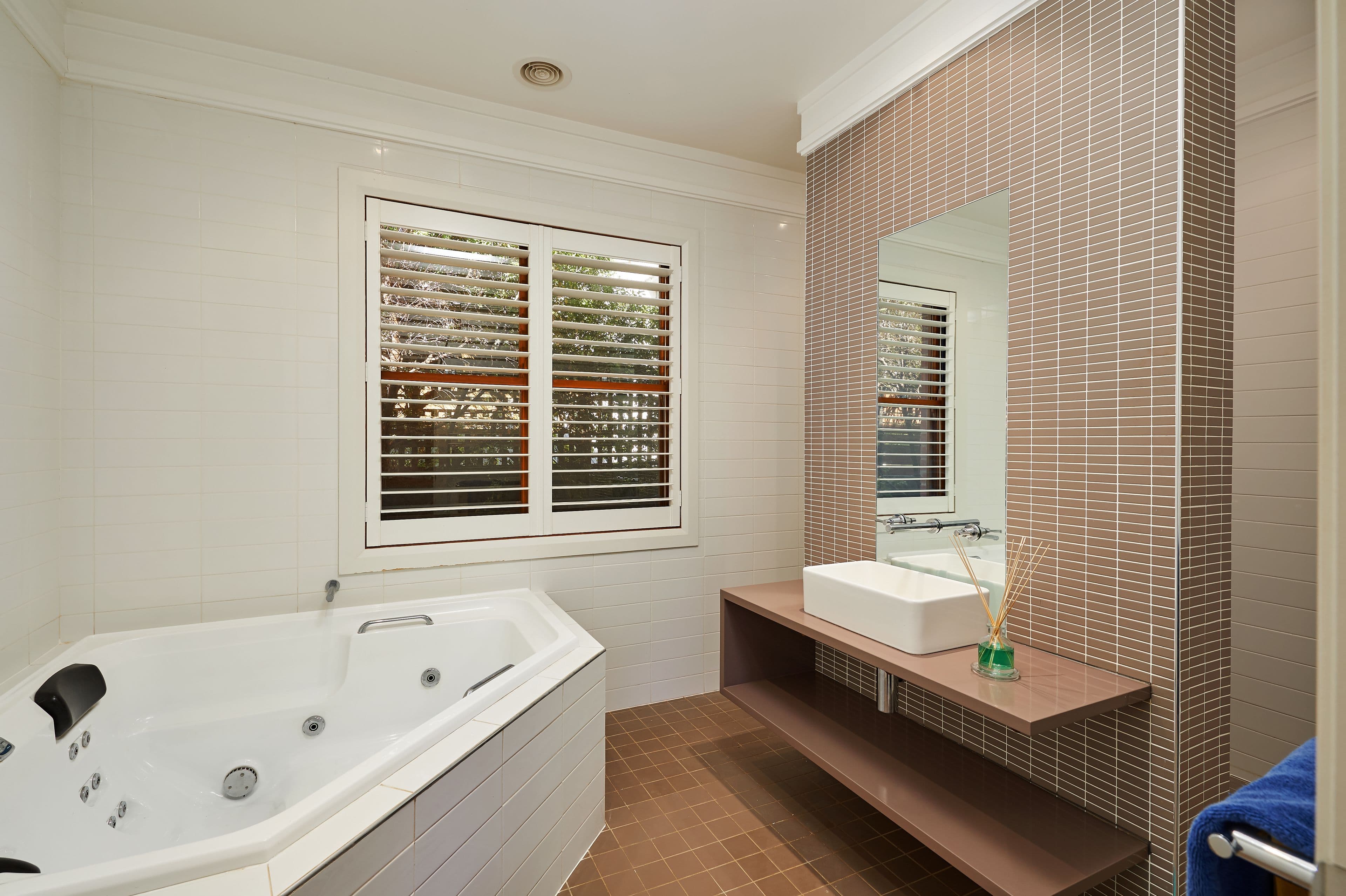 21 Rhoda Avenue, Wagga Wagga - Thumbnail 7