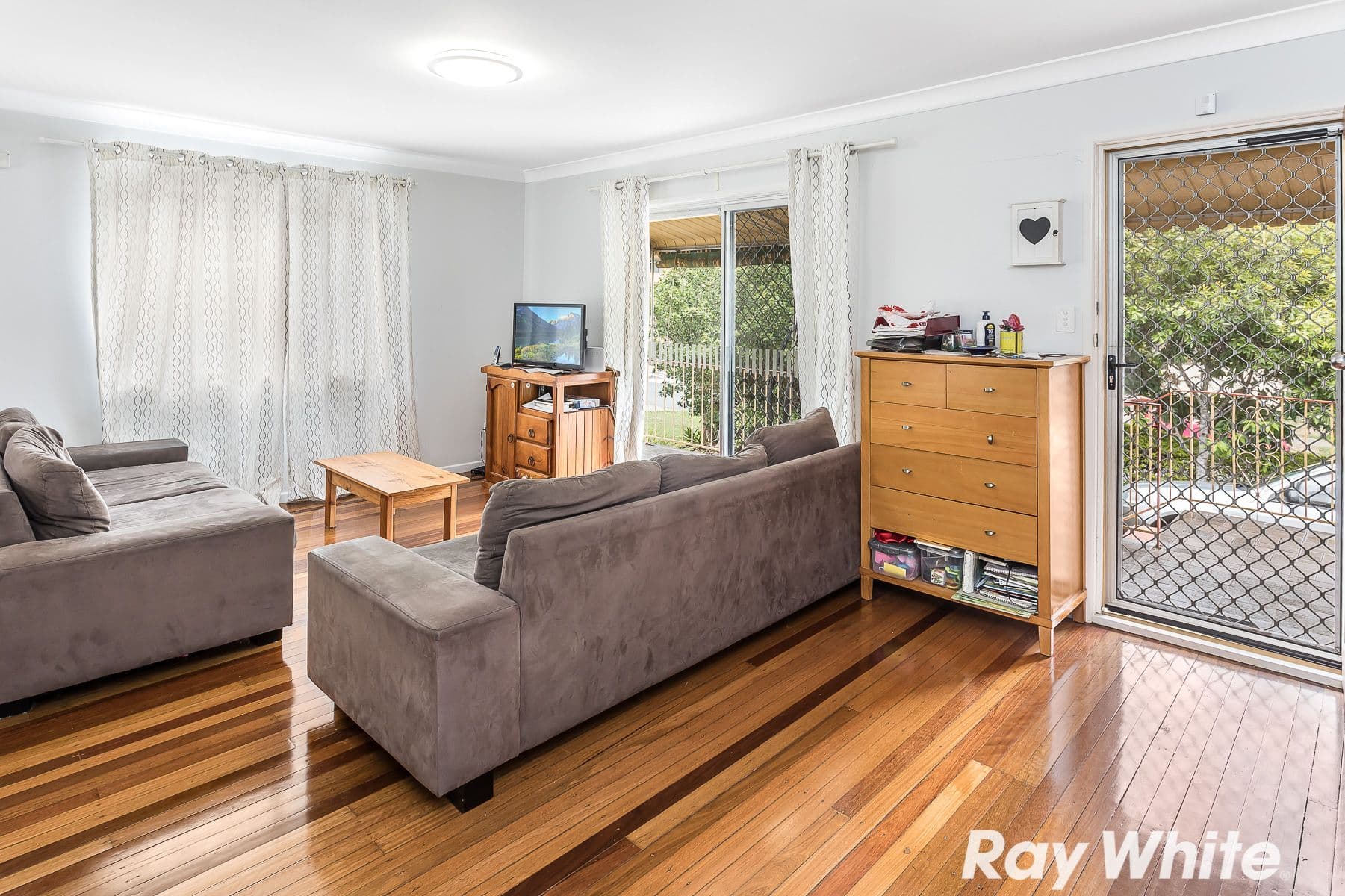 40 Tarnook Drive, Ferny Hills QLD 4055, Ferny Hills - Thumbnail 5