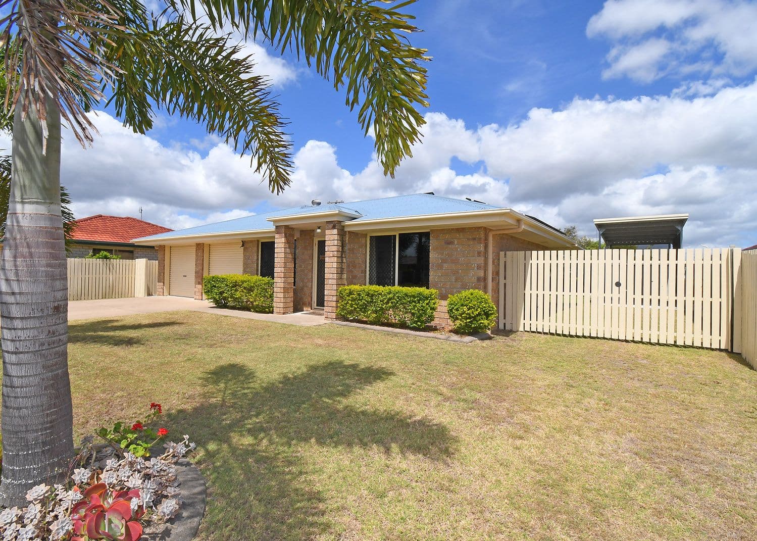 6 Isis Court, Eli Waters QLD 4655, Eli Waters - Image 1