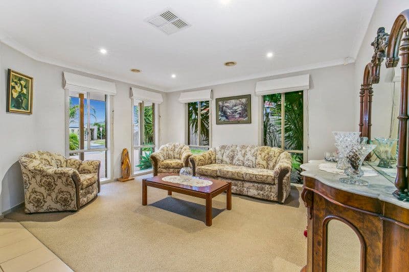 24 Diamond Parade, Skye VIC 3977, Skye - Thumbnail 3