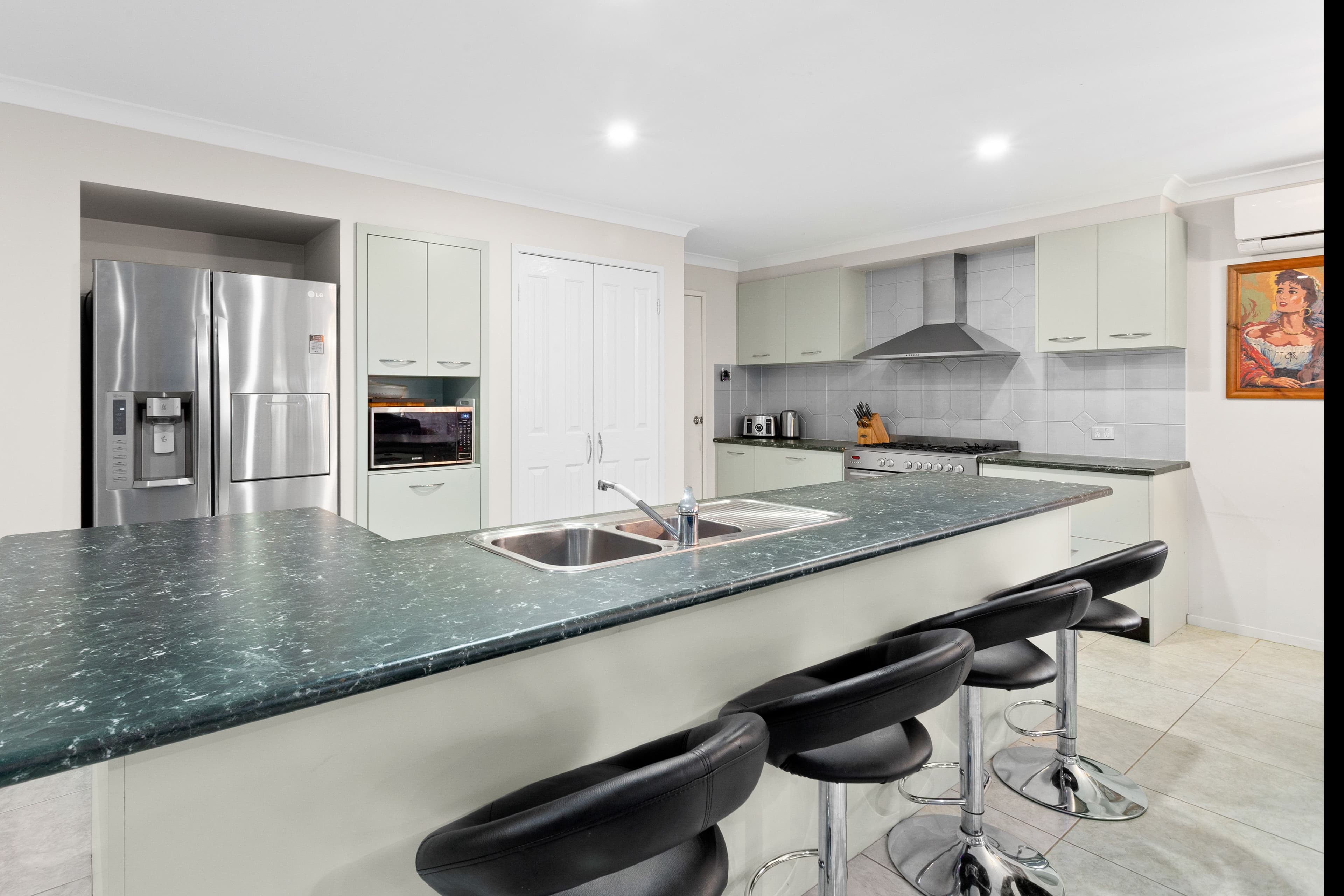 36 Grand Central Boulevard, Pakenham VIC 3810, Pakenham - Thumbnail 5