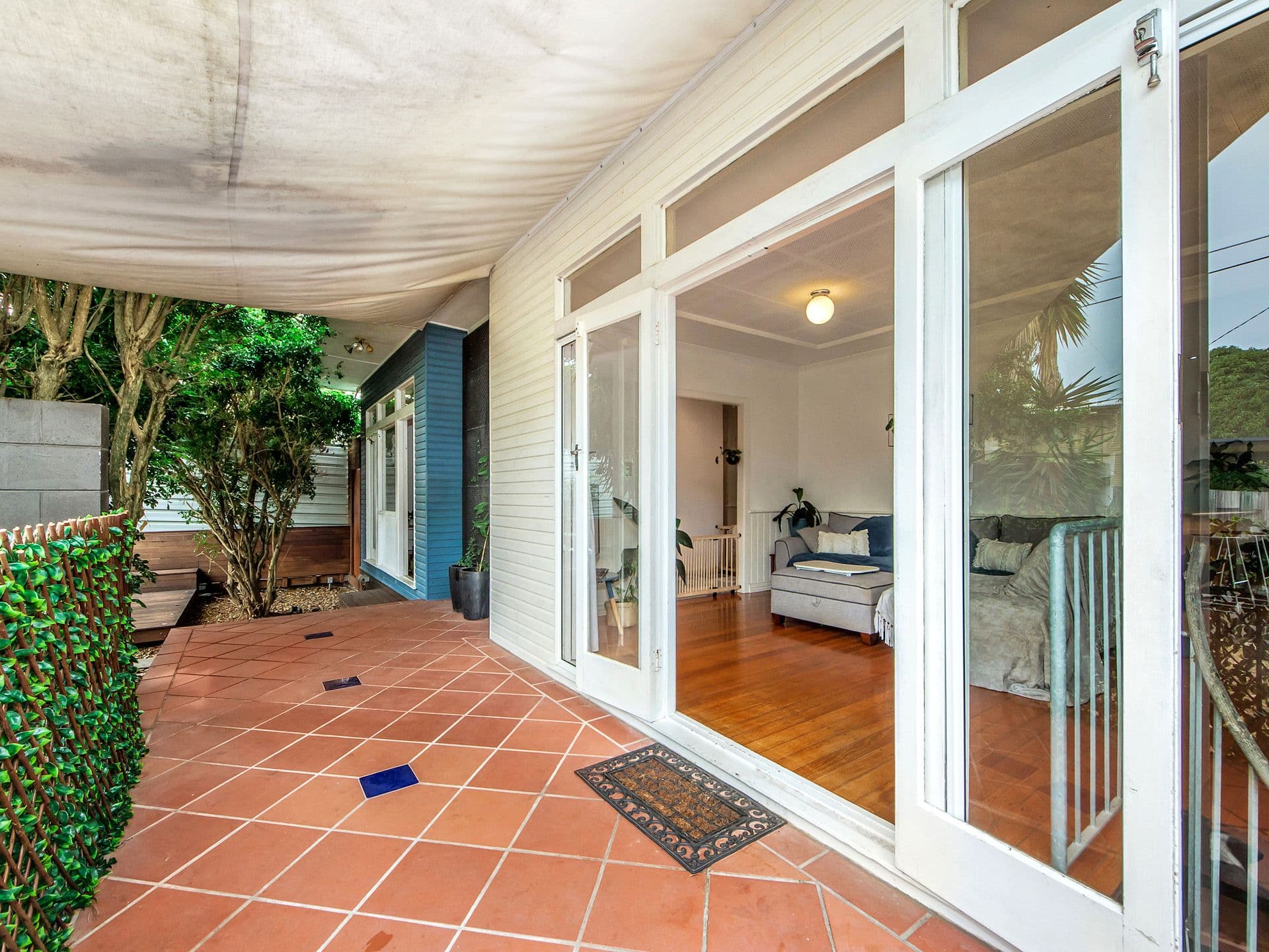 6 West King Lane, Southport QLD 4215, Southport - Thumbnail 8