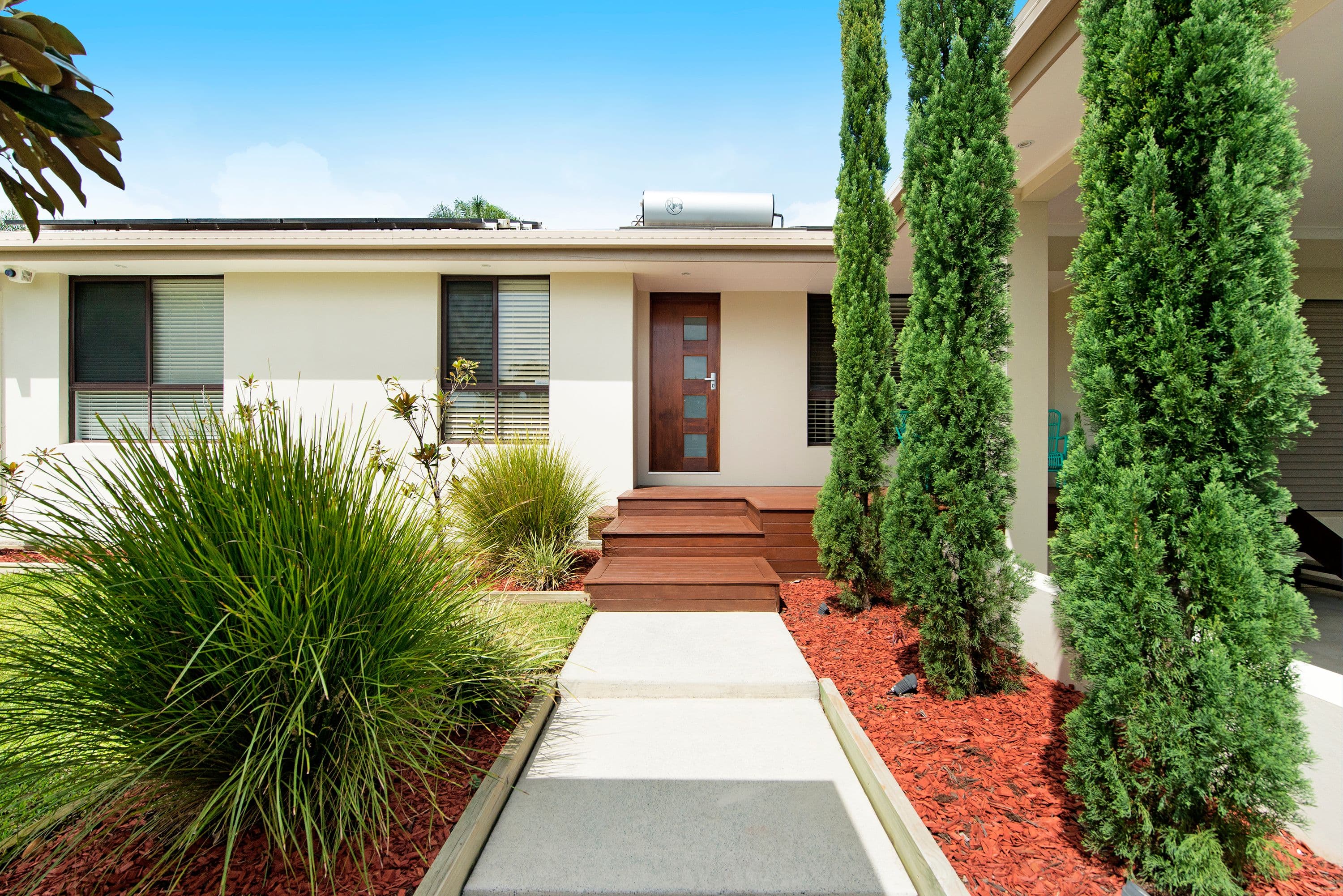 9 Wayfarer Avenue, Mermaid Waters QLD 4218, Mermaid Waters - Thumbnail 6