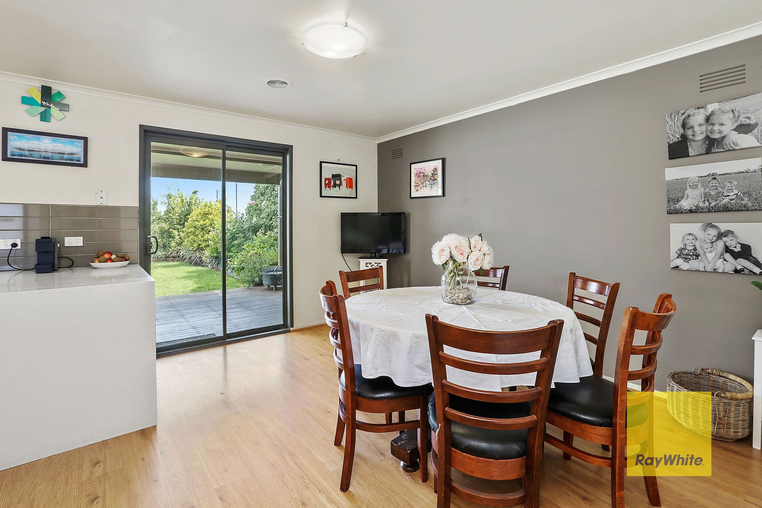 17 Pinecrest Drive, Highton VIC 3216, Highton - Thumbnail 7