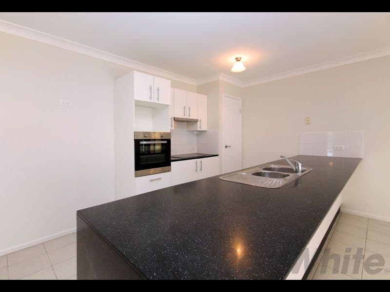 3 Truscot Court, Fernvale QLD 4306, Fernvale - Thumbnail 5