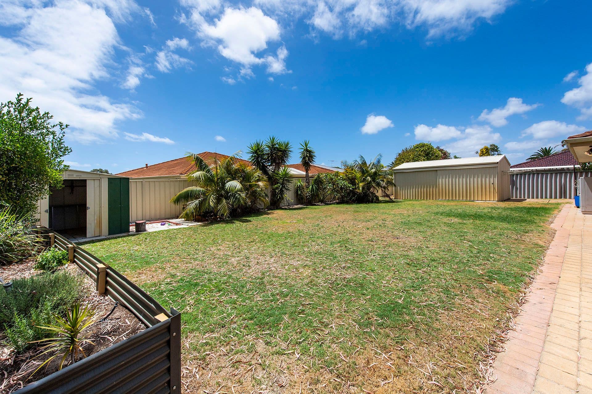 35 Leeuwin Parade, Rockingham WA 6168, Rockingham - Thumbnail 3