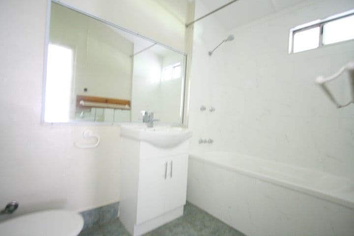 2 Penda Street, Innisfail QLD 4860, Innisfail - Thumbnail 6