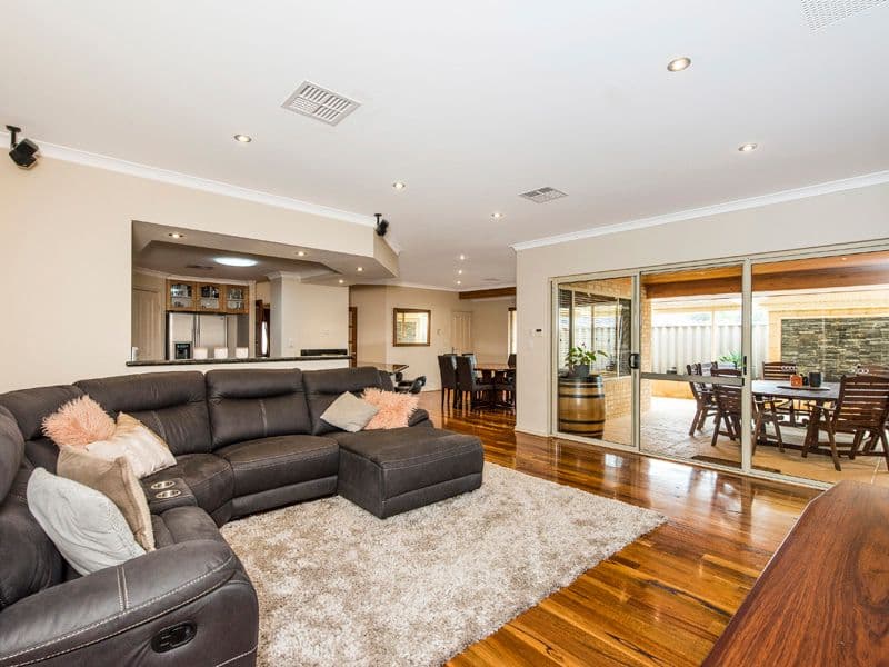 3 Hartwell Way, Secret Harbour WA 6173, Secret Harbour - Thumbnail 2