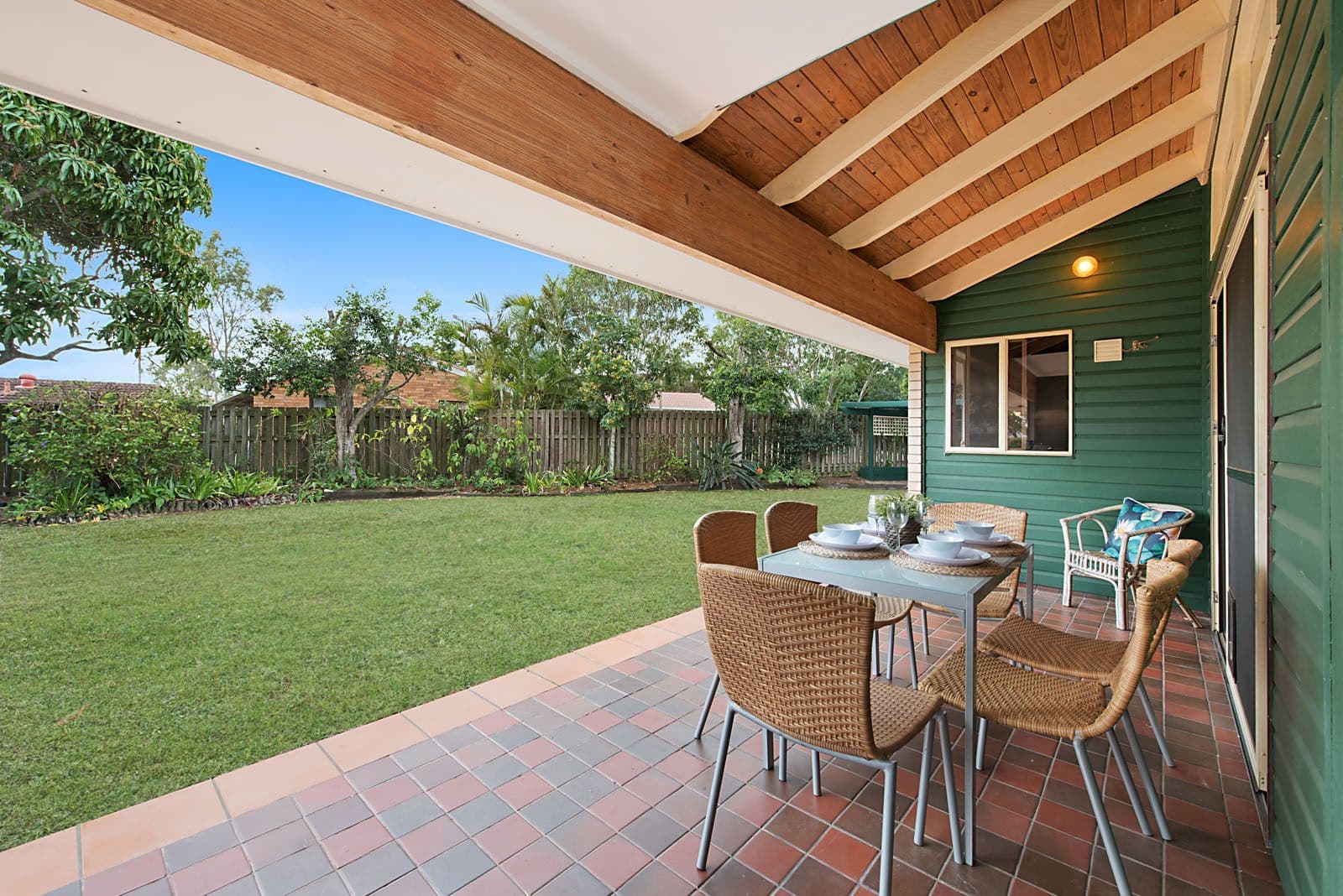 16 Donna Street, Kenmore QLD 4069, Kenmore - Thumbnail 4
