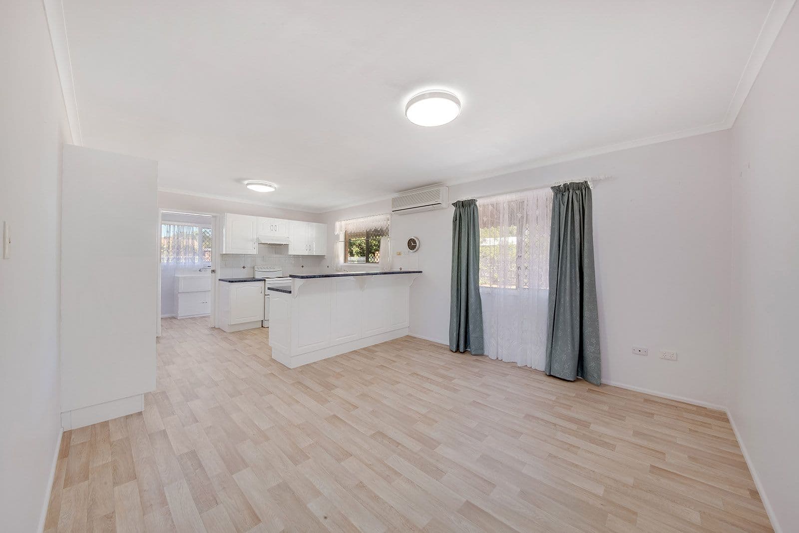 2 Cedrela Street, Kin Kora QLD 4680, Kin Kora - Thumbnail 4