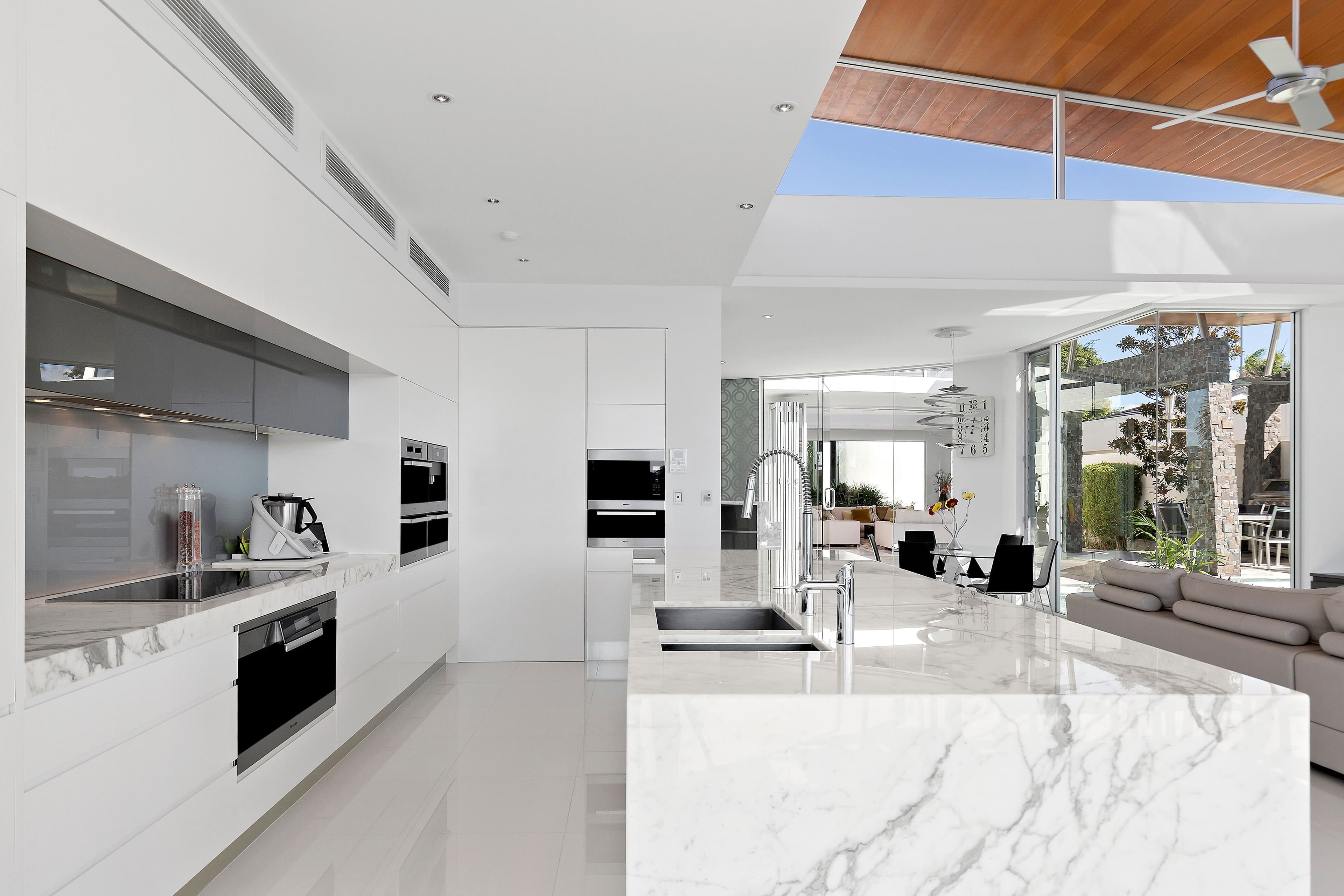 7402 Marine Drive East, Sanctuary Cove QLD 4212, Sanctuary Cove - Thumbnail 4
