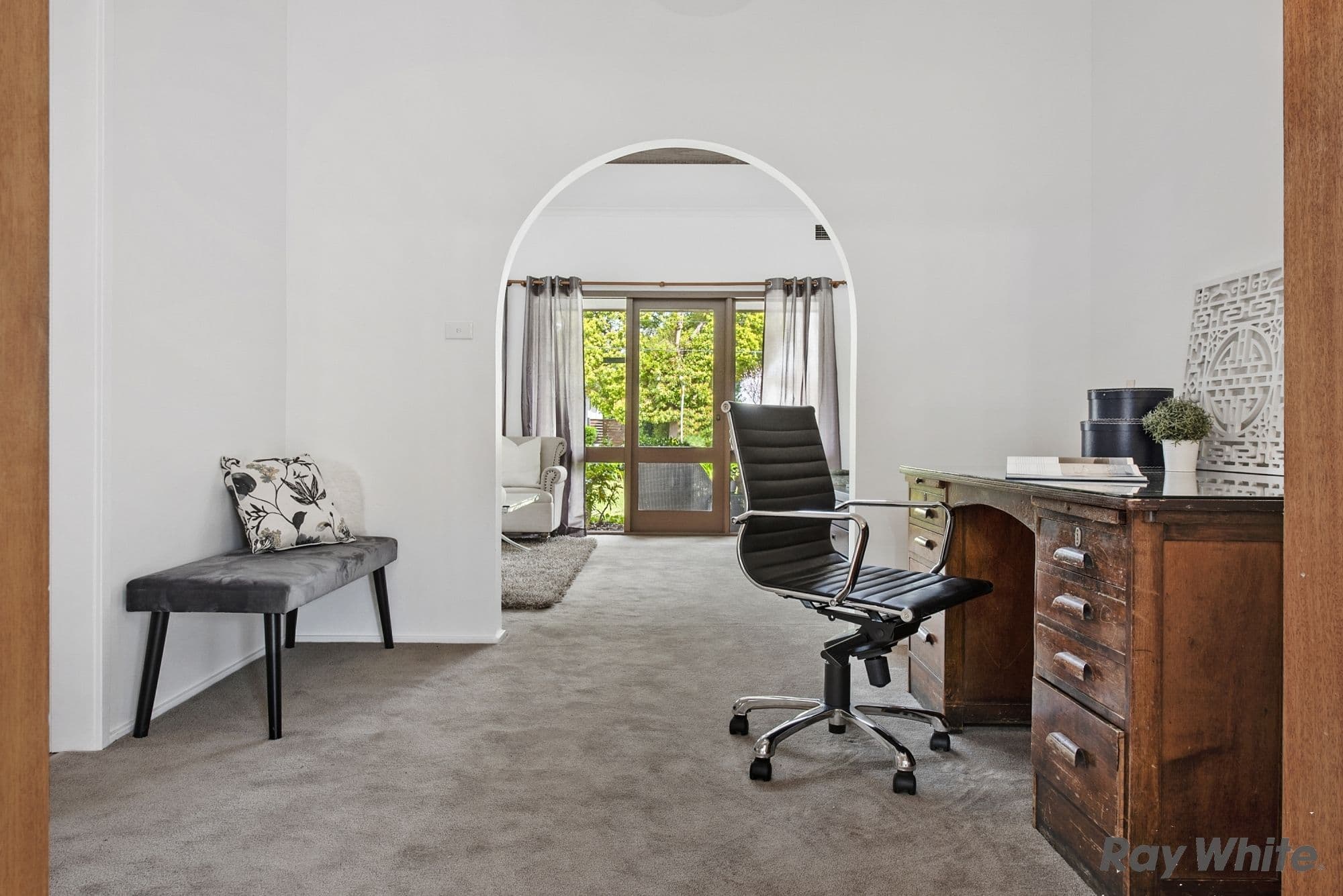 84 Parsonage Road, Castle Hill - Thumbnail 8