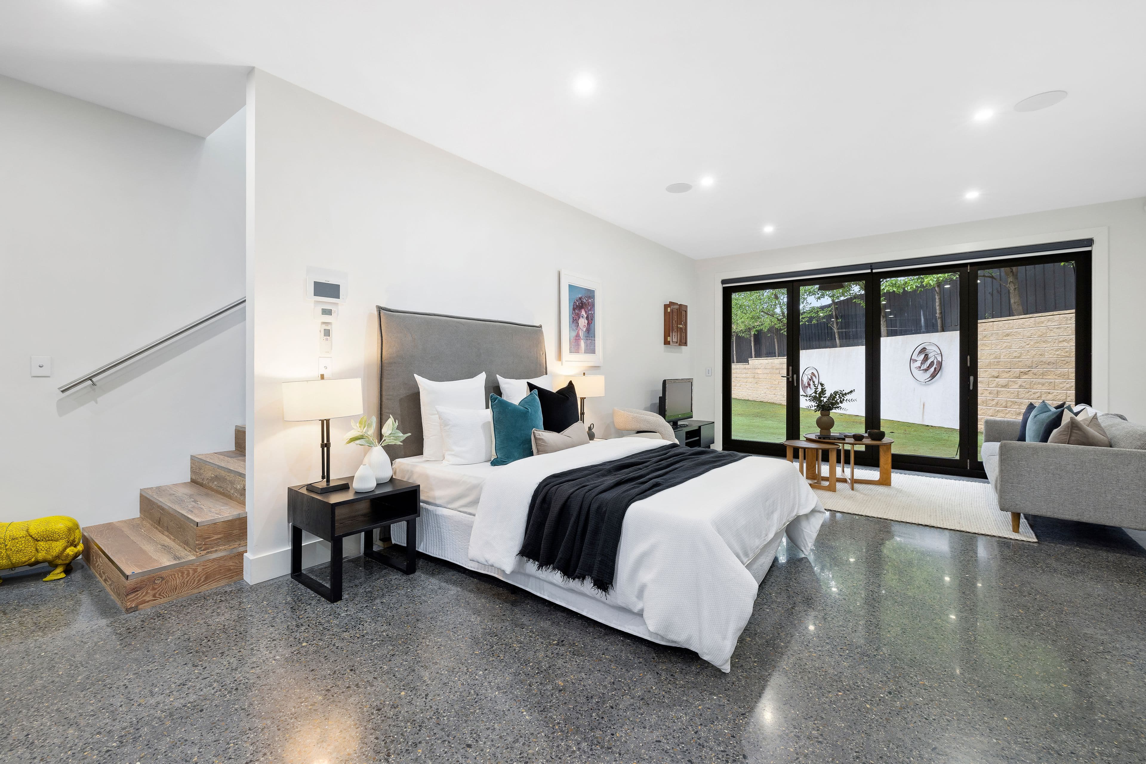 11-13 Miller Crescent, Mount Waverley VIC 3149, Mount Waverley - Thumbnail 6