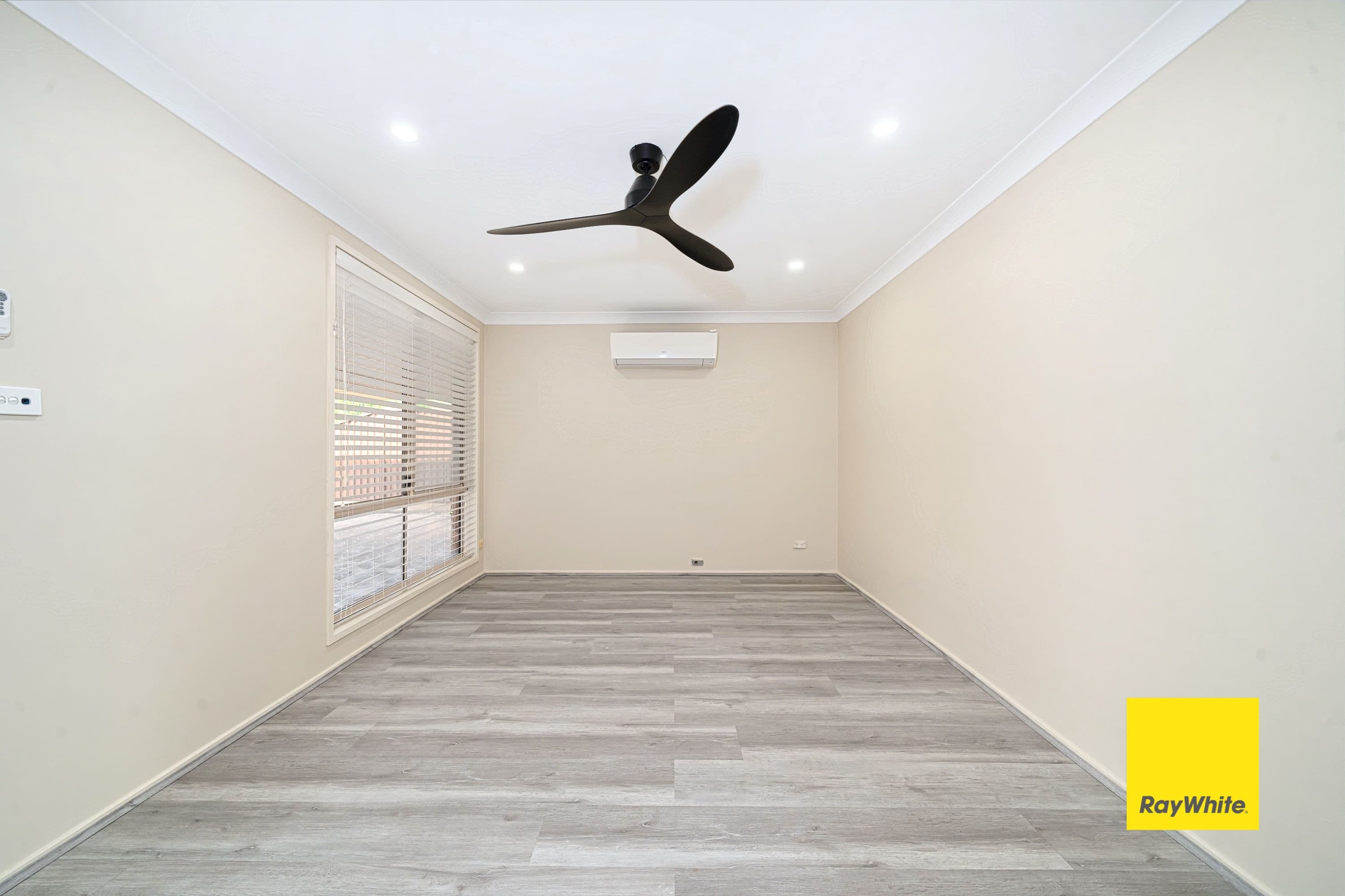 2 Baxter Crescent, Glendenning NSW 2761, Glendenning - Thumbnail 2