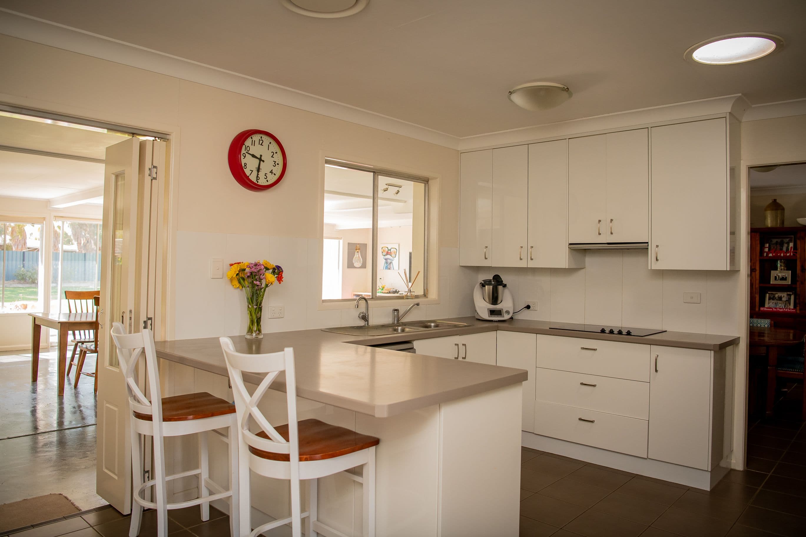 16-18 Wright Street, Roma QLD 4455, Roma - Thumbnail 3