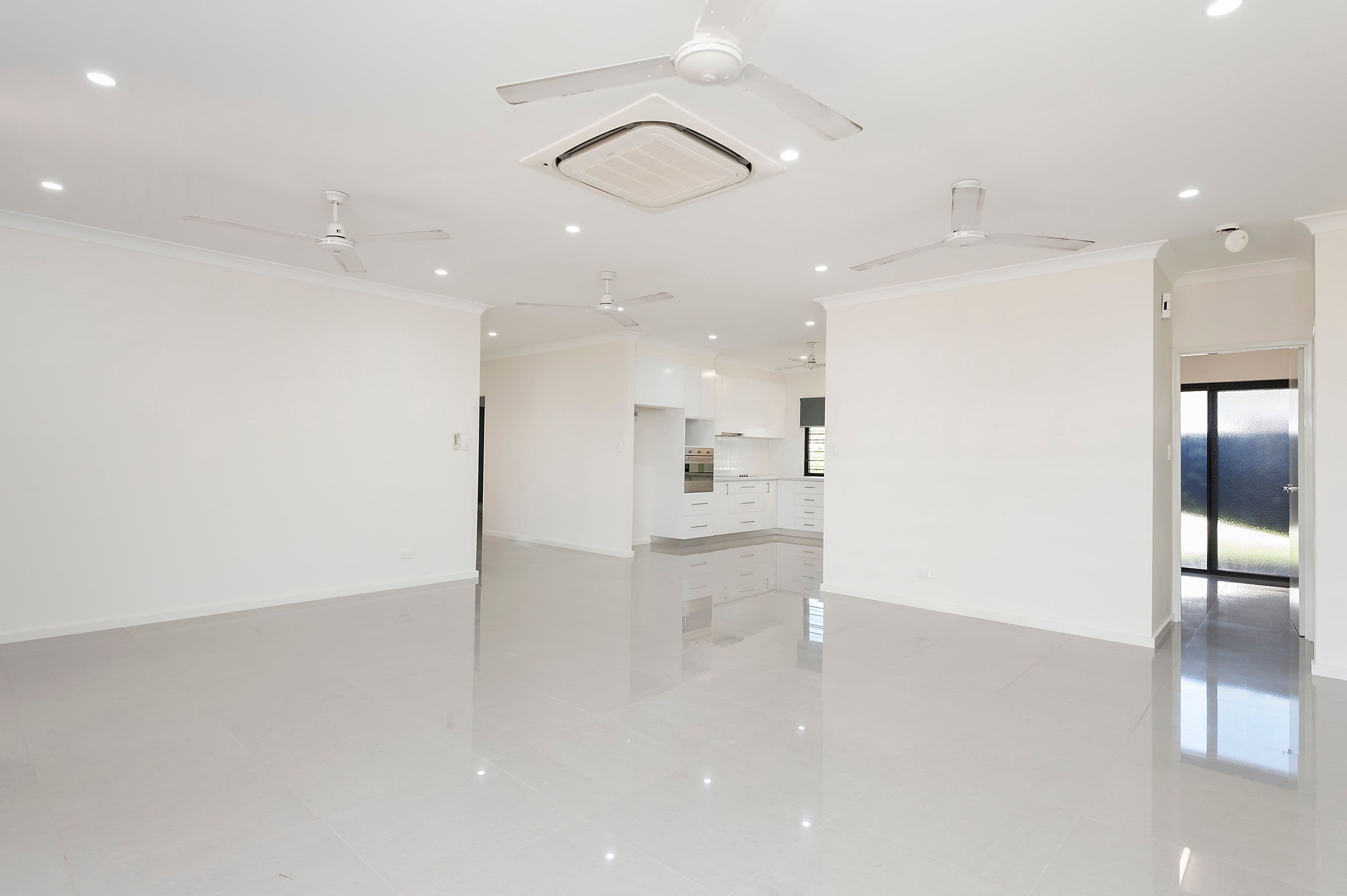 244 Forrest Parade, Bellamack NT 0832, Bellamack - Thumbnail 3