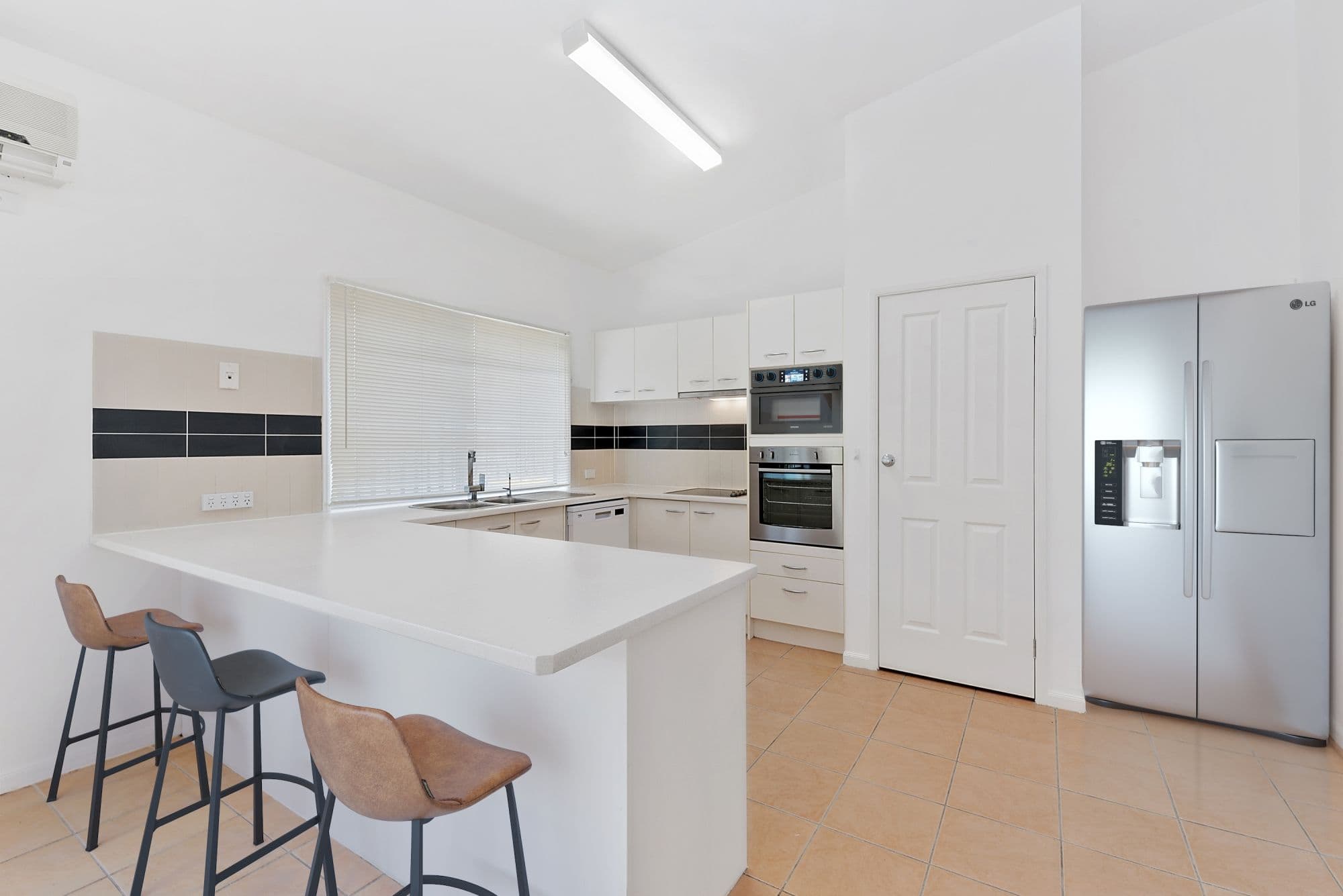 23 Marsh Parade, North Lakes QLD 4509, North Lakes - Thumbnail 6