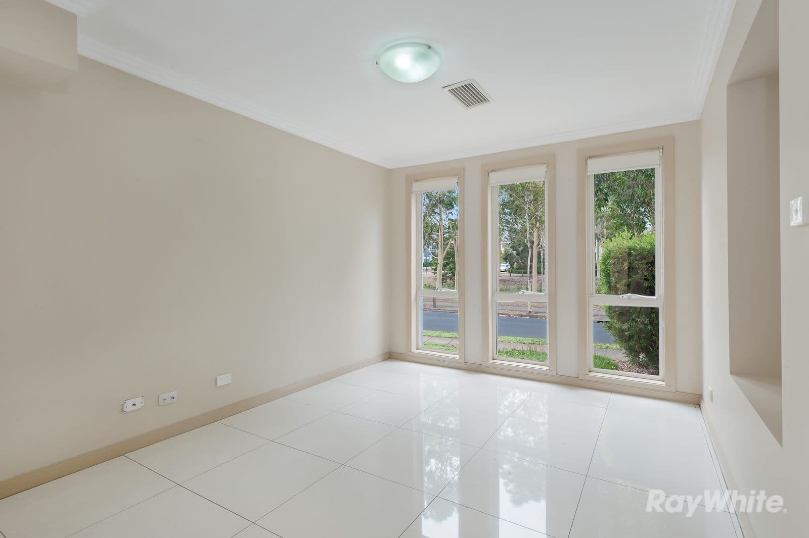14 Castleford Terrace, Stanhope Gardens - Thumbnail 2