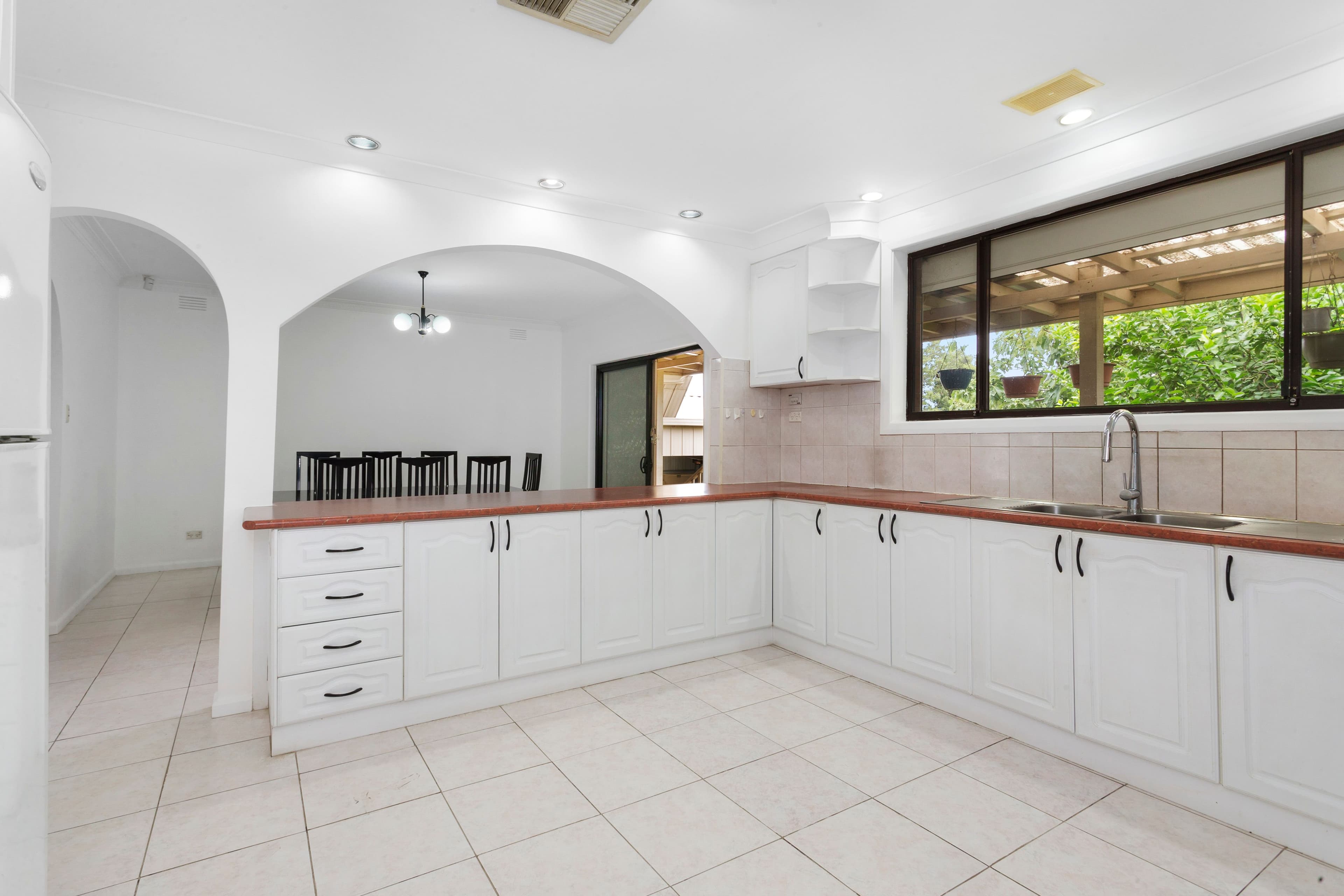 69 Victoria Drive, Thomastown VIC 3074, Thomastown - Thumbnail 6