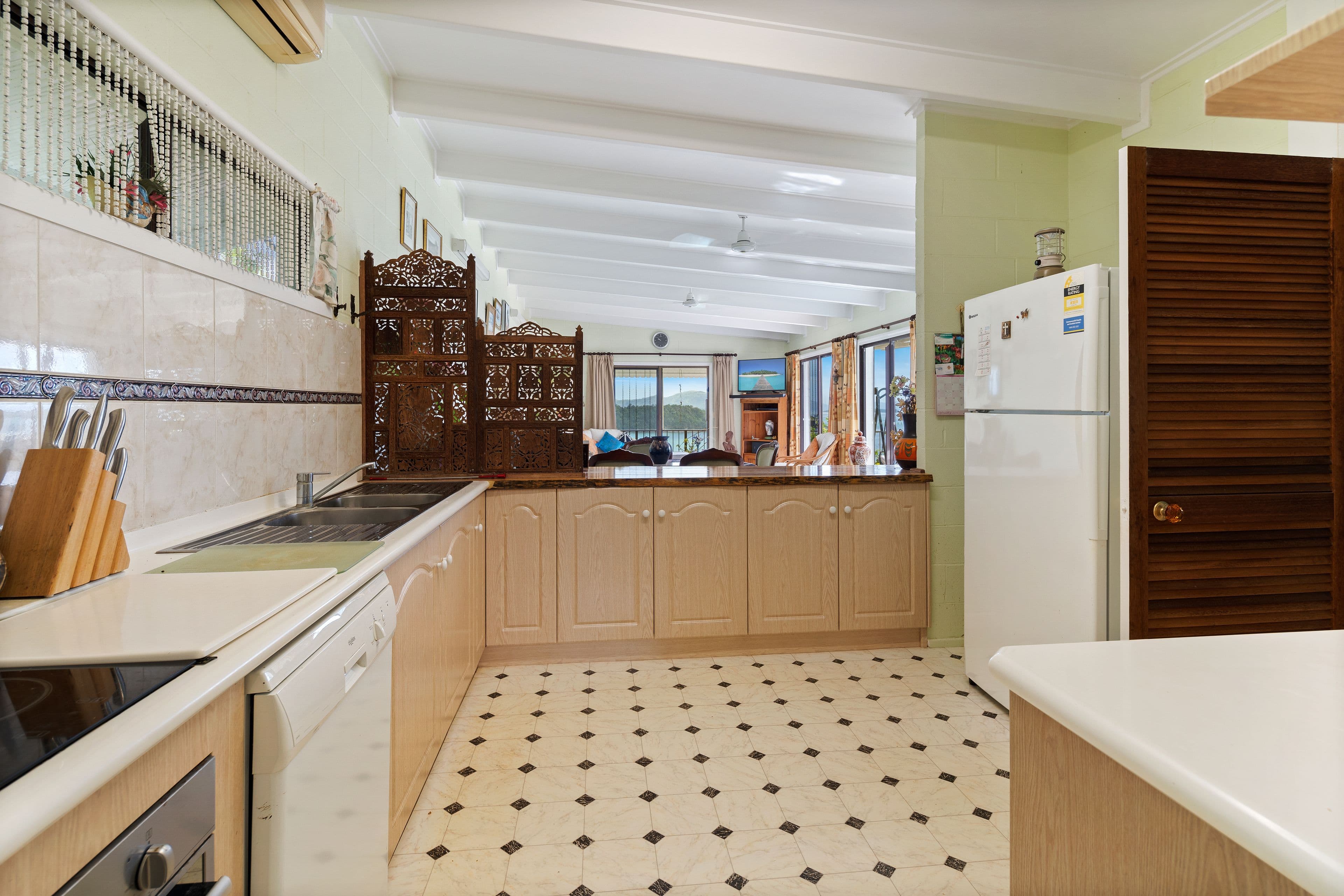 5 Shutehaven Close, Shute Harbour QLD 4802, Shute Harbour - Thumbnail 6