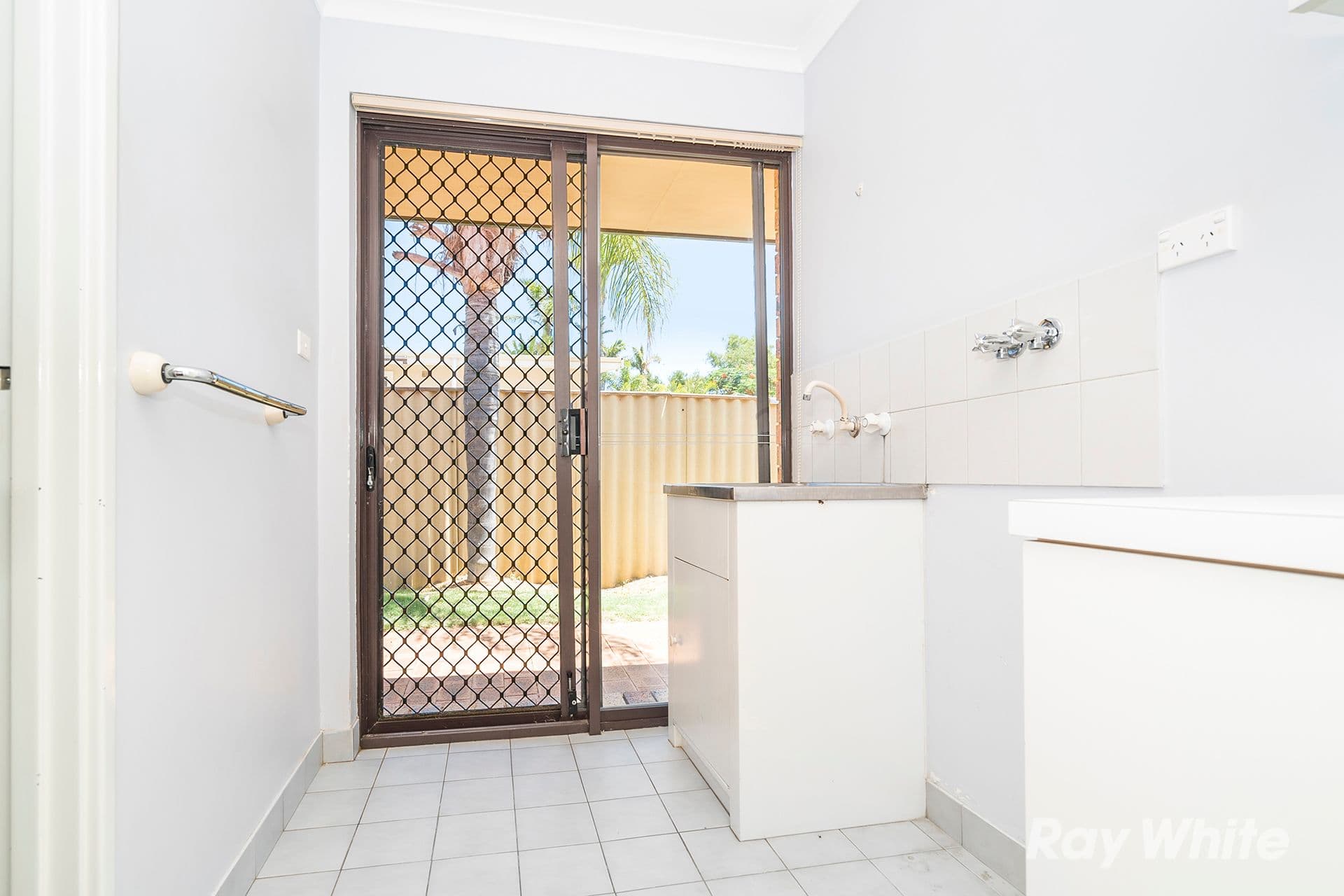 25 Lorna Street, Beresford WA 6530, Beresford - Thumbnail 5
