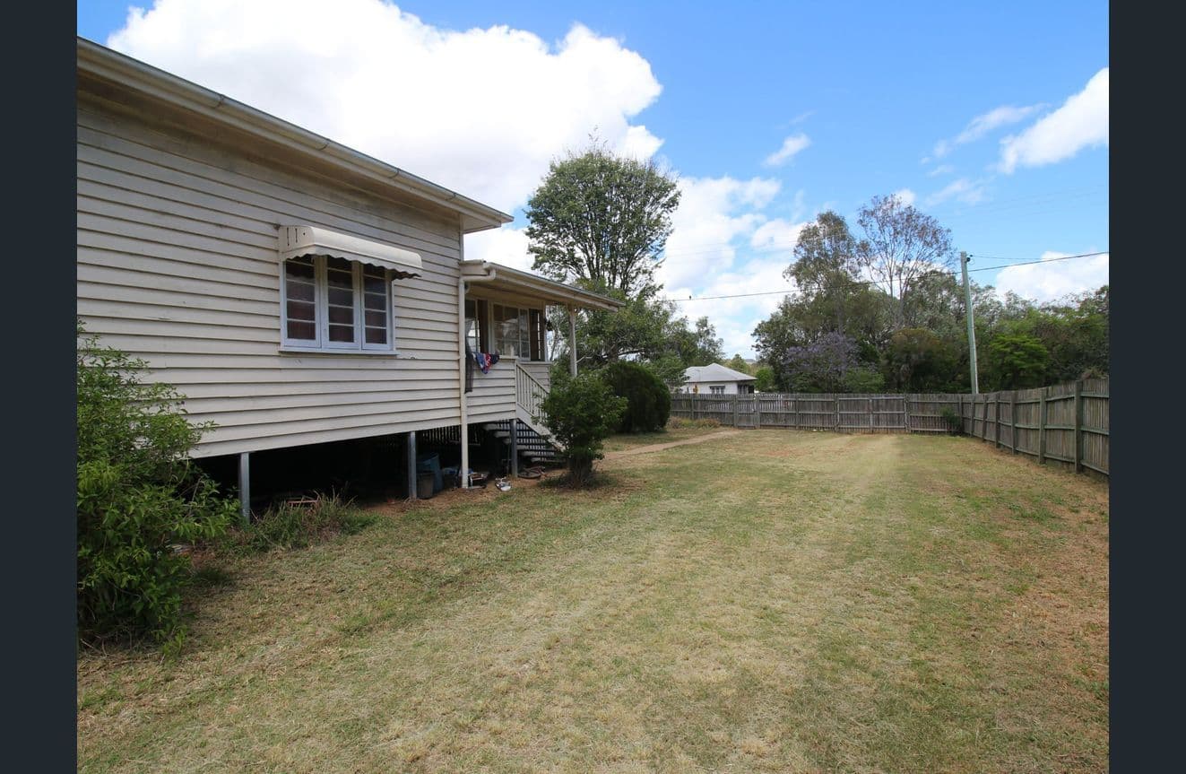 80 Middle Street, Esk QLD 4312, Esk - Thumbnail 7