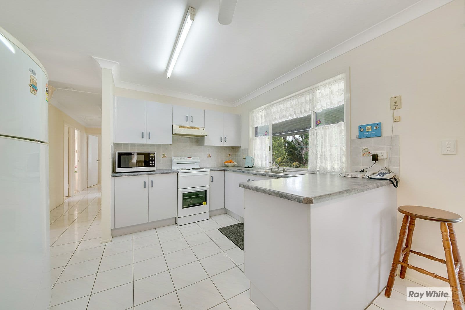 8 Anthea Street, Kinka Beach QLD 4703, Kinka Beach - Thumbnail 6