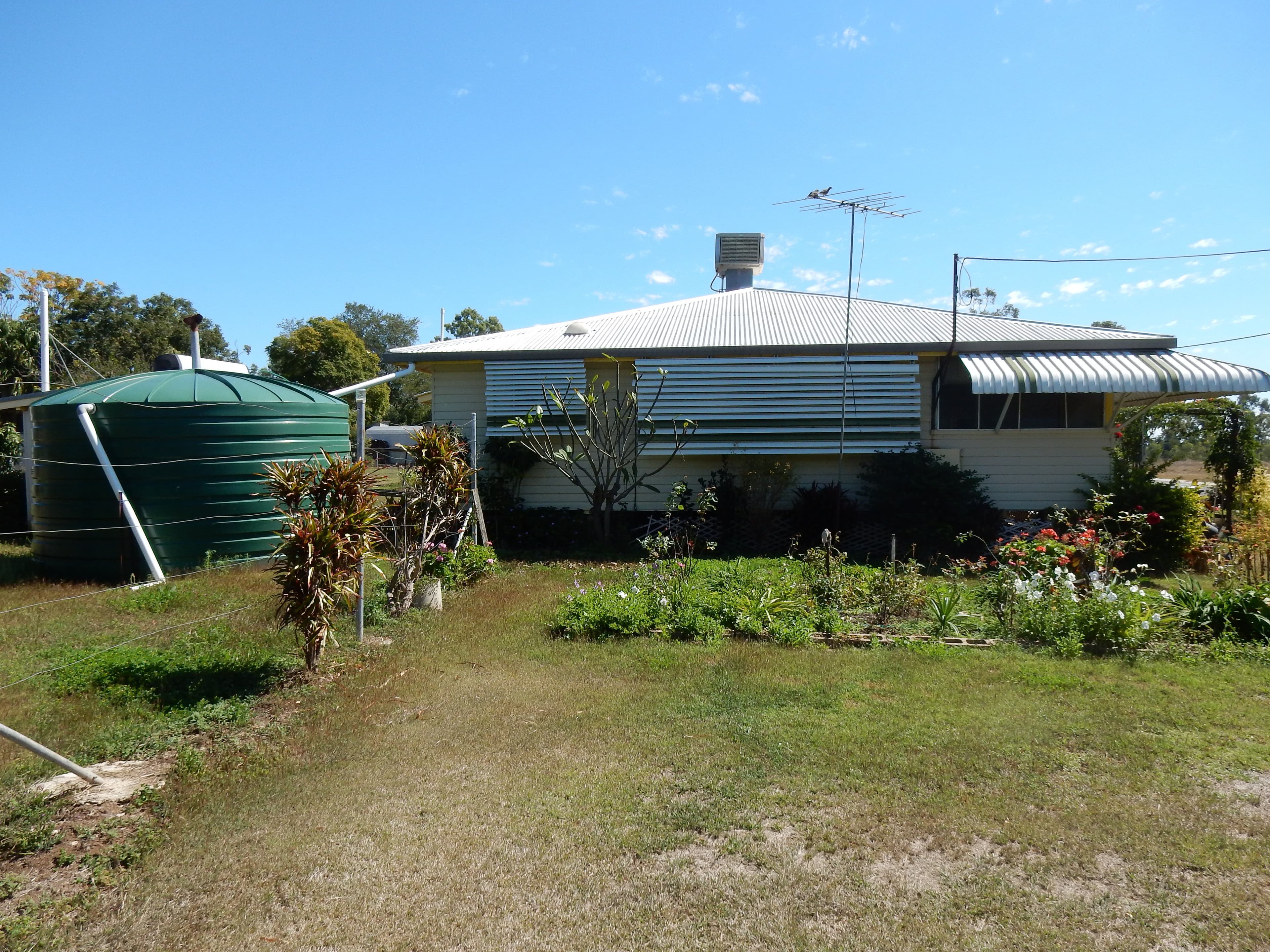 16 Warren Street, Goovigen QLD 4702, Goovigen - Thumbnail 4
