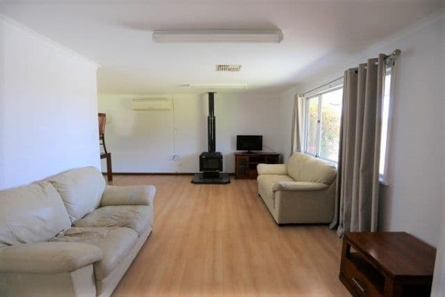 11 Sturt Pea Crescent, Kambalda West WA 6442, Kambalda West - Thumbnail 2