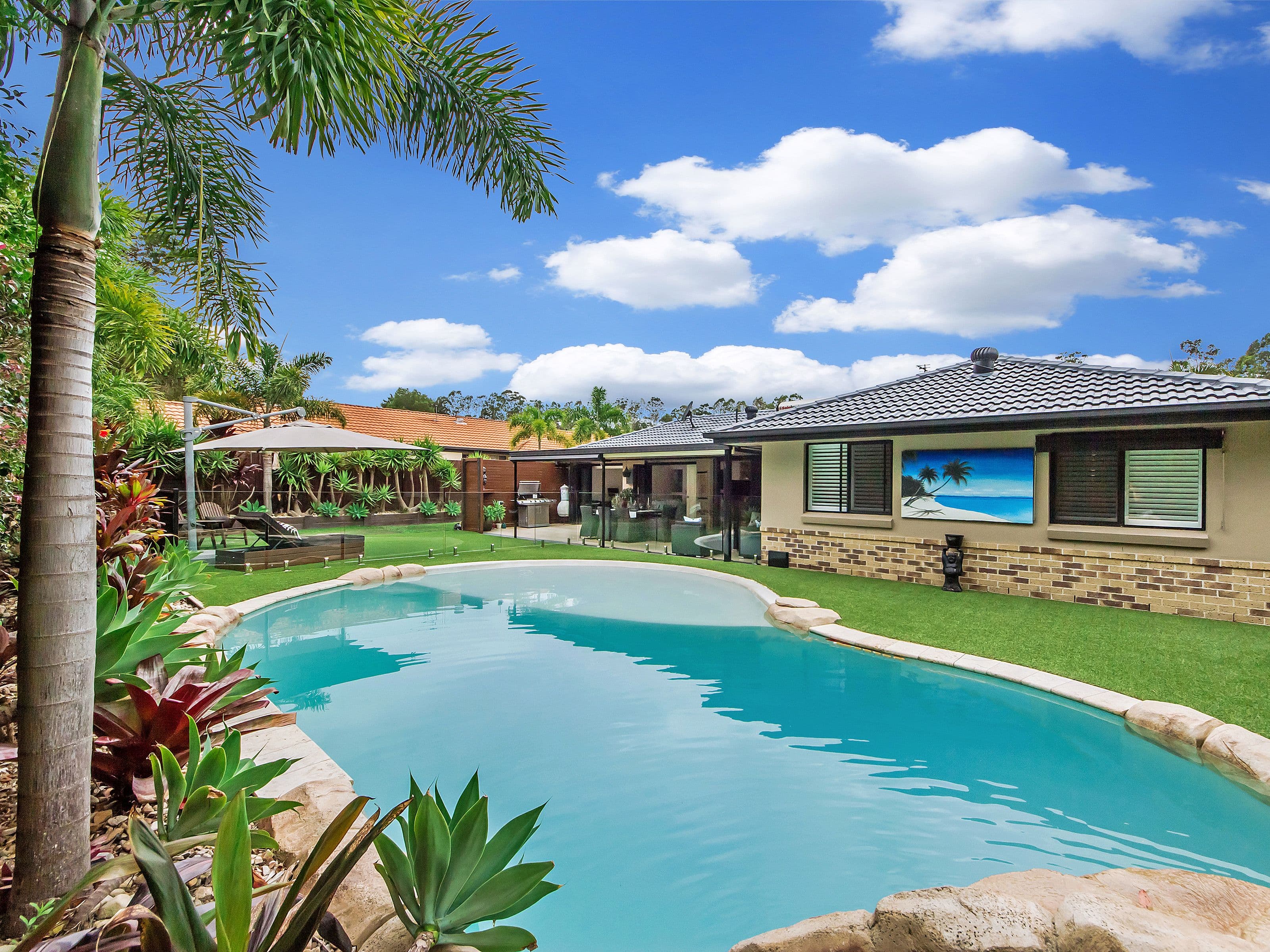 11 Swanton Drive, Mudgeeraba QLD 4213, Mudgeeraba - Image 1