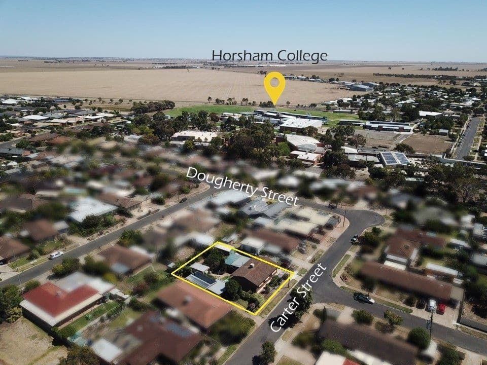 4 Carter Street, Horsham VIC 3400, Horsham - Thumbnail 2