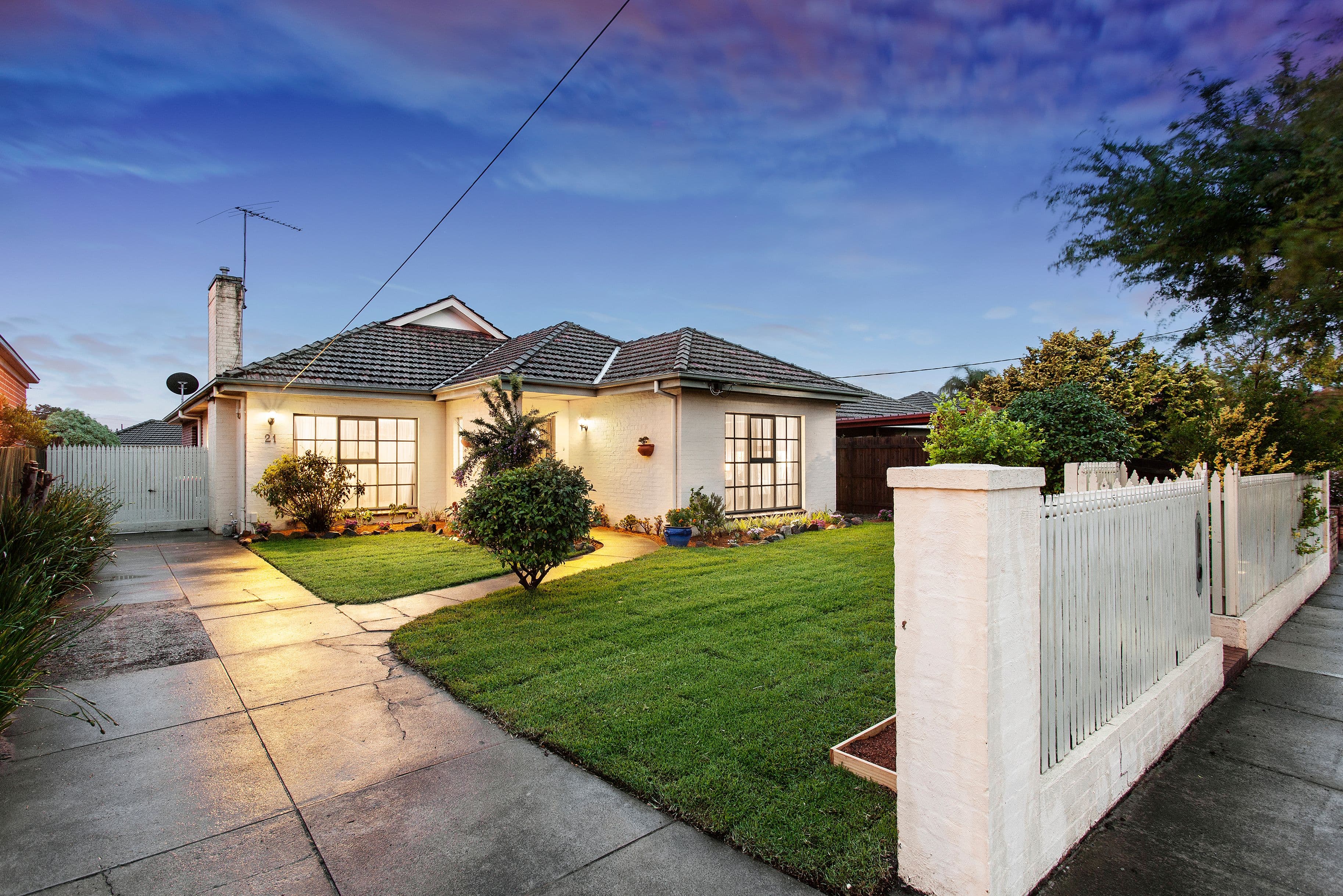 21 Wallace Avenue, Murrumbeena VIC 3163, Murrumbeena - Image 1