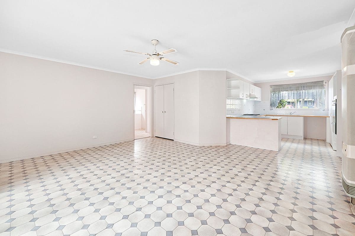 16 Breamlea Way, Cranbourne West VIC 3977, Cranbourne West - Thumbnail 3