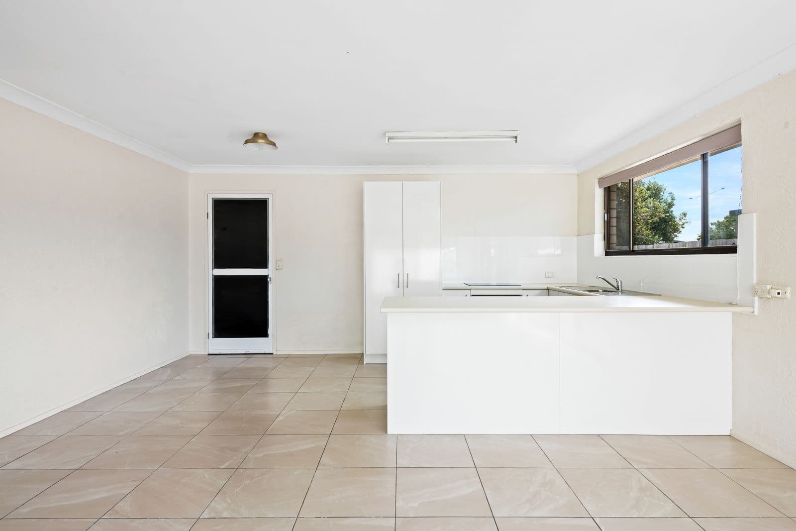 24 Malinya Street, Buddina QLD 4575, Buddina - Thumbnail 4