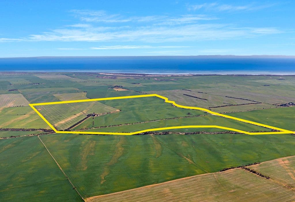 'Pine Row' 1422 Wards Hill Road via, Port Broughton SA 5522, Port Broughton - Thumbnail 5