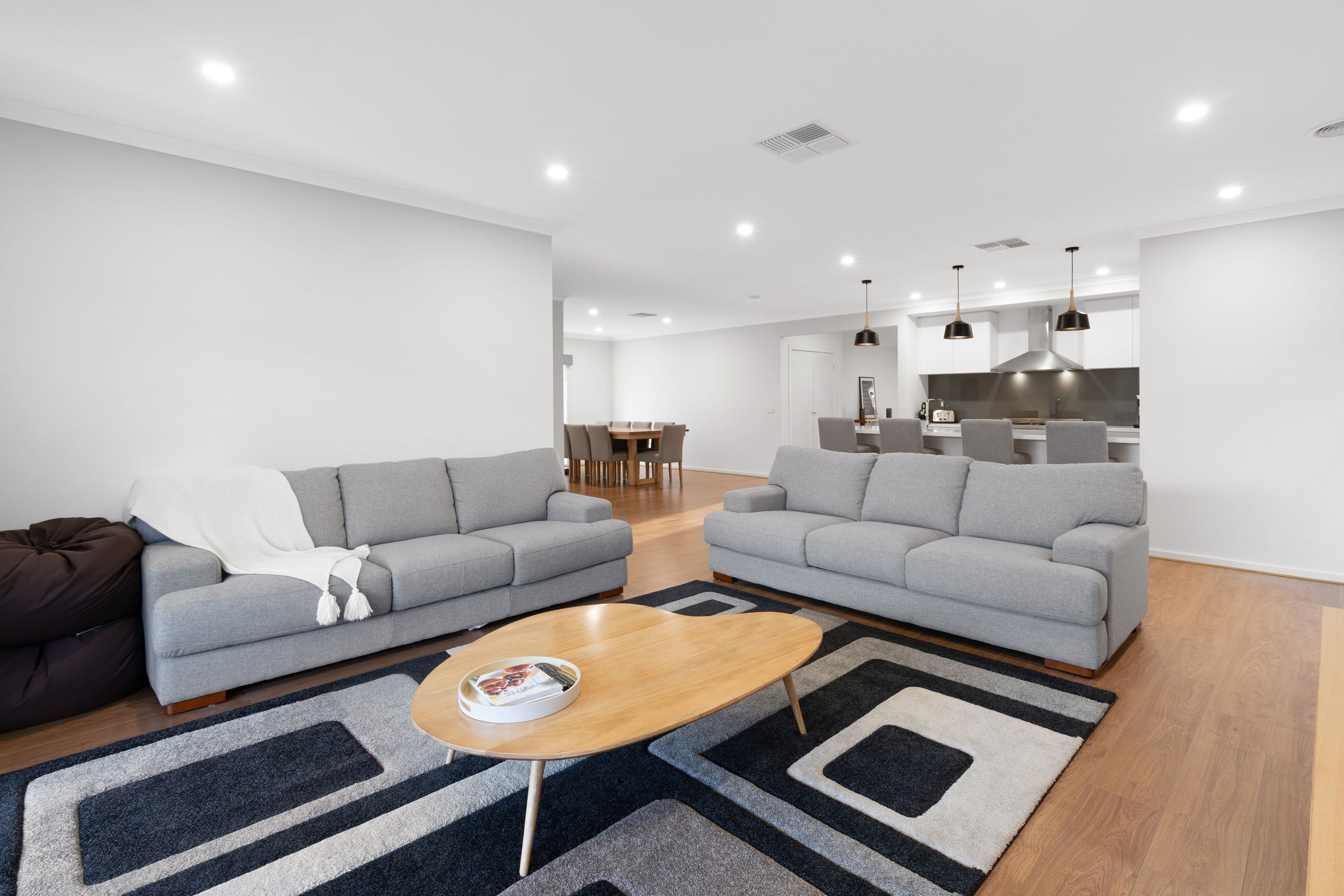 20 Aberfeldy Grove, Wollert VIC 3750, Wollert - Thumbnail 4