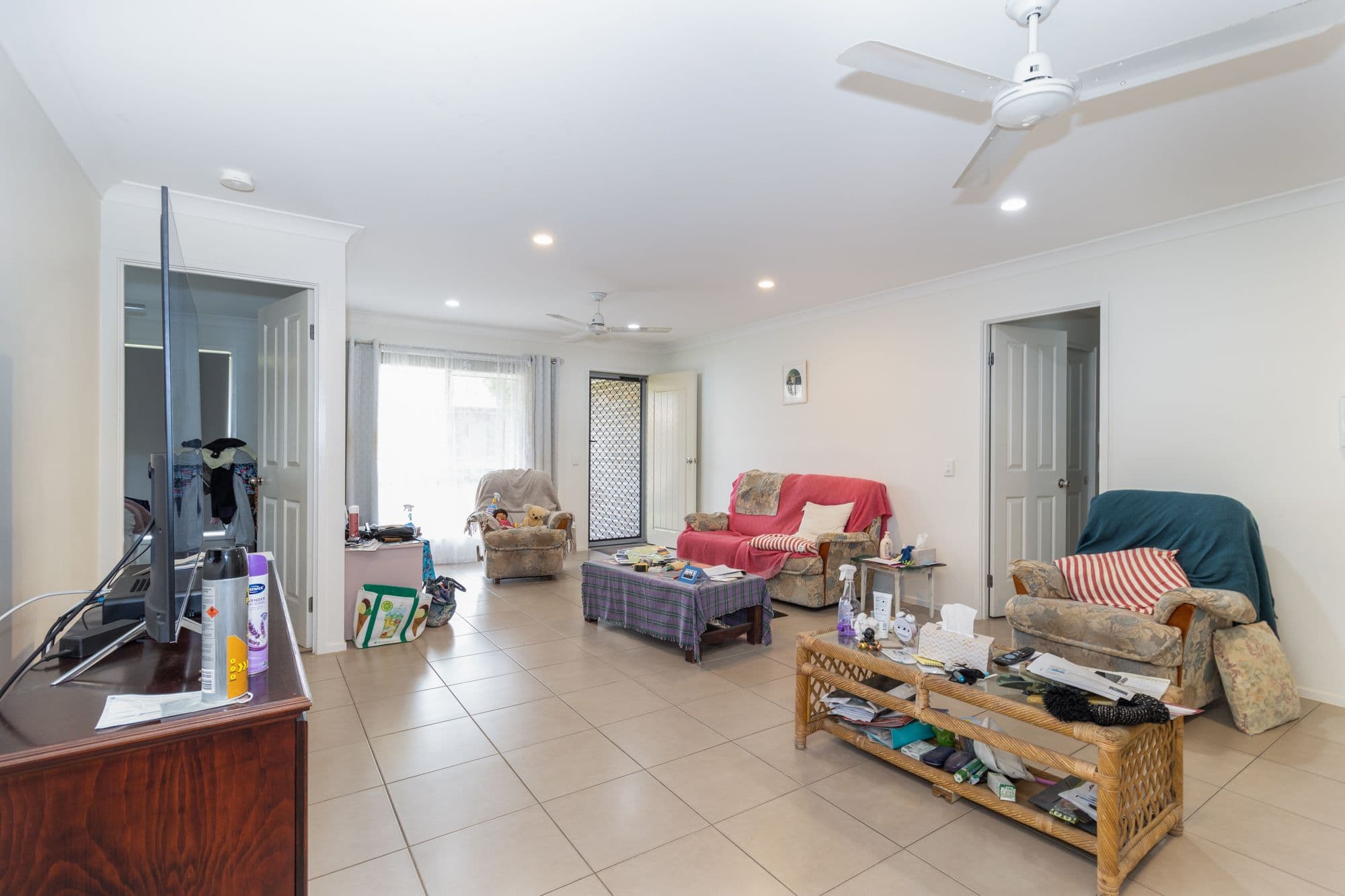 230 Pulgul Street, Urangan QLD 4655, Urangan - Thumbnail 4