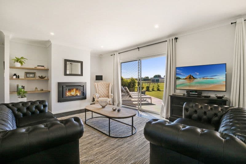 5 Freshwater Place, Karalee QLD 4306, Karalee - Thumbnail 3