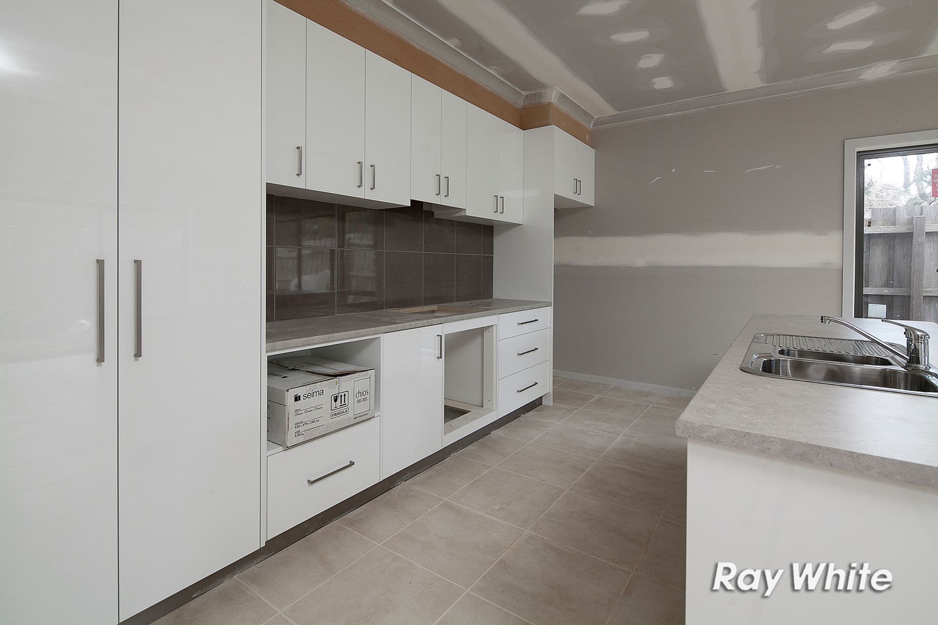 52 Rosemary Crescent, Frankston North VIC 3200, Frankston North - Thumbnail 6