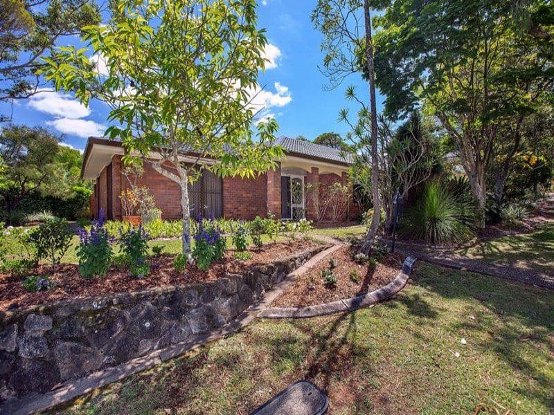 21 Sandringham Street, Mansfield QLD 4122, Mansfield - Thumbnail 2