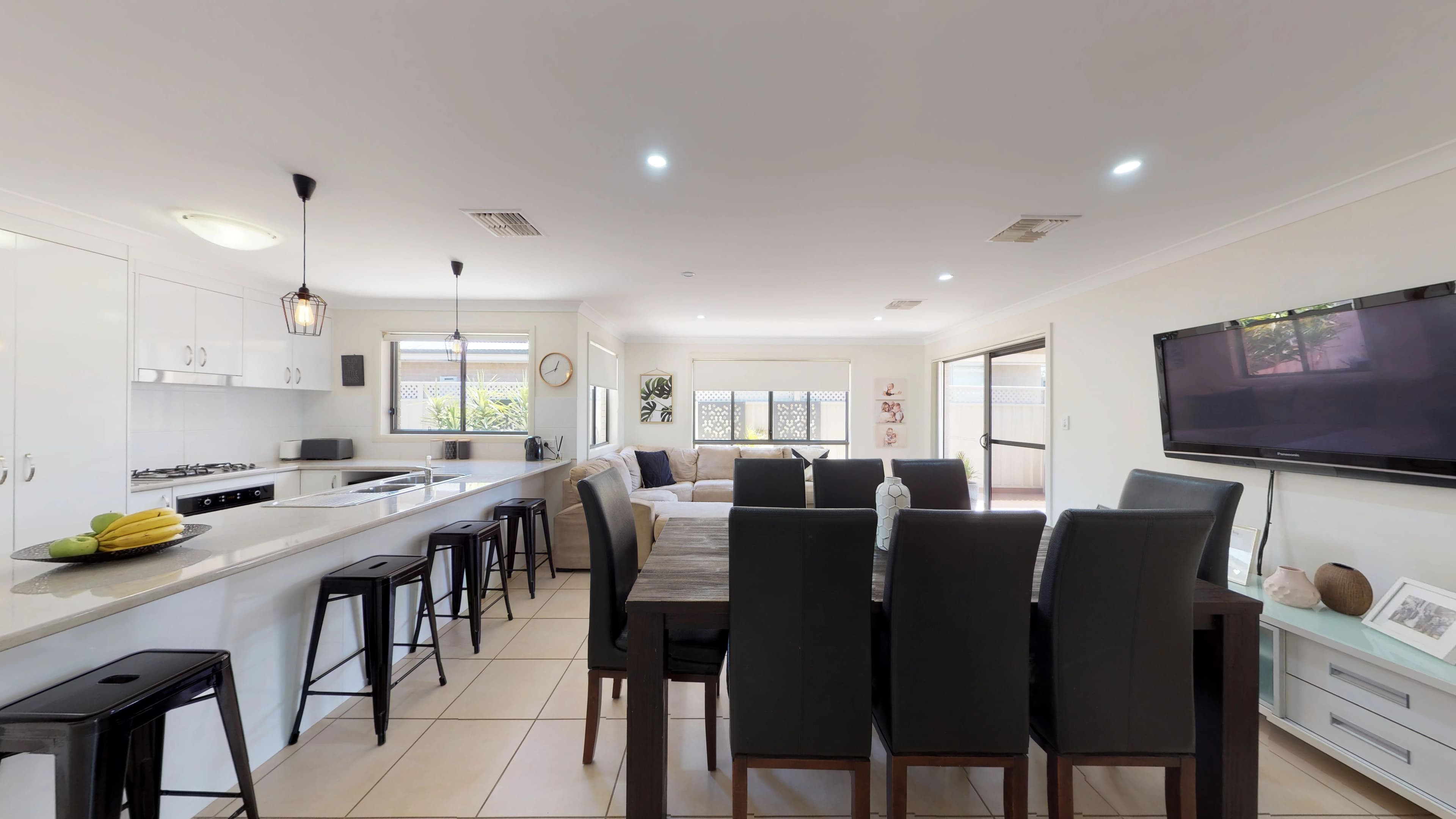 16 Sherrard Crescent, Dubbo - Thumbnail 3