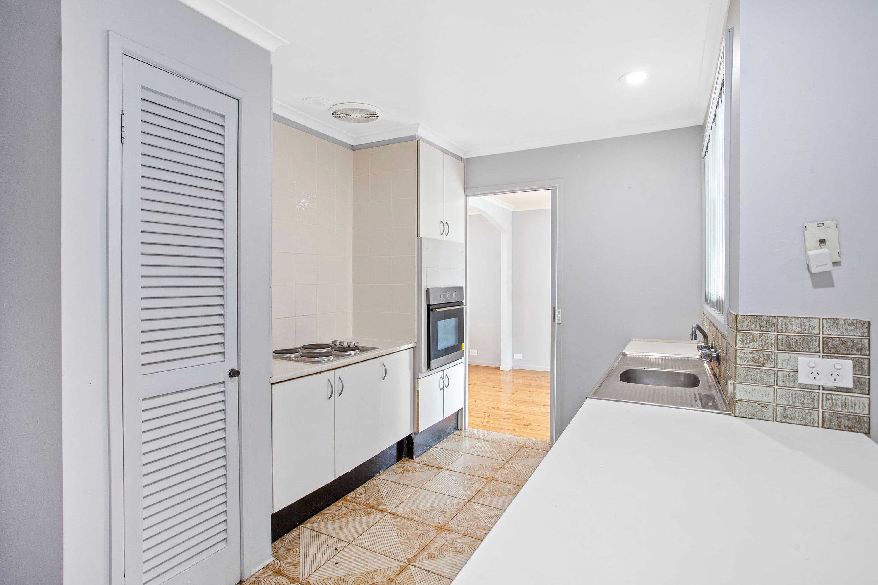 13 McCrea Boulevard, San Remo NSW 2262, San Remo - Thumbnail 2