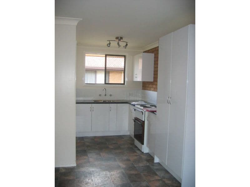 2/9 Karwin Street, Tamworth NSW 2340, Tamworth - Thumbnail 4