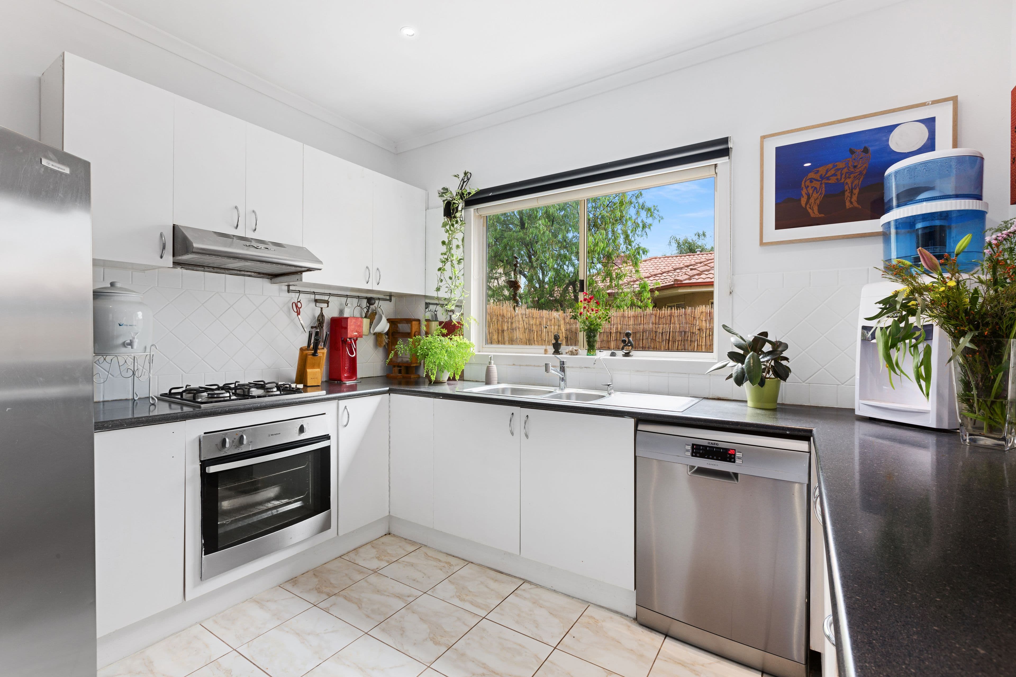 2 Bethune Court, Seaford VIC 3198, Seaford - Thumbnail 3