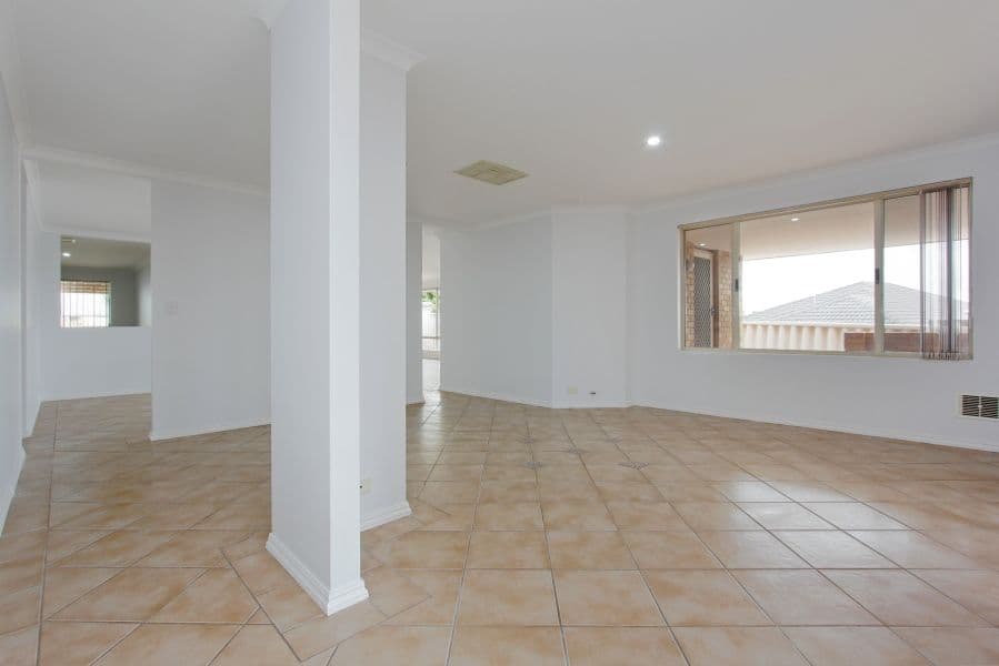 23 Dandenong Way, Alexander Heights WA 6064, Alexander Heights - Thumbnail 3