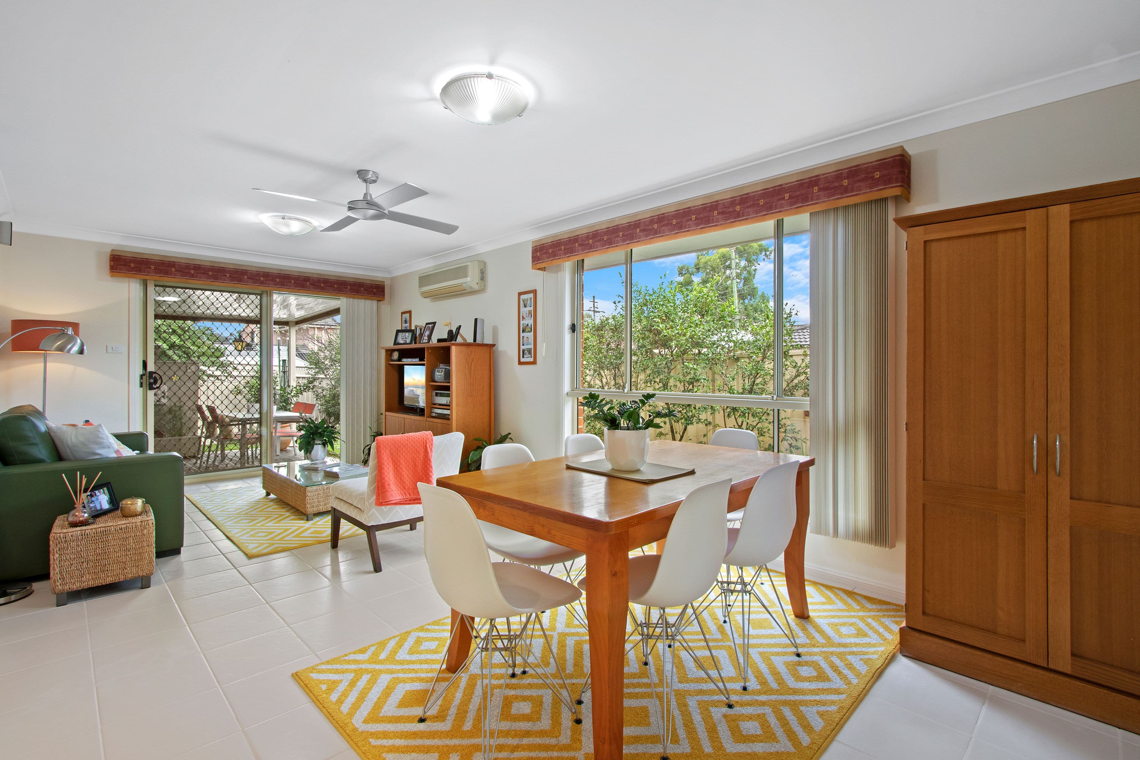 3 Lang Road, South Windsor - Thumbnail 4