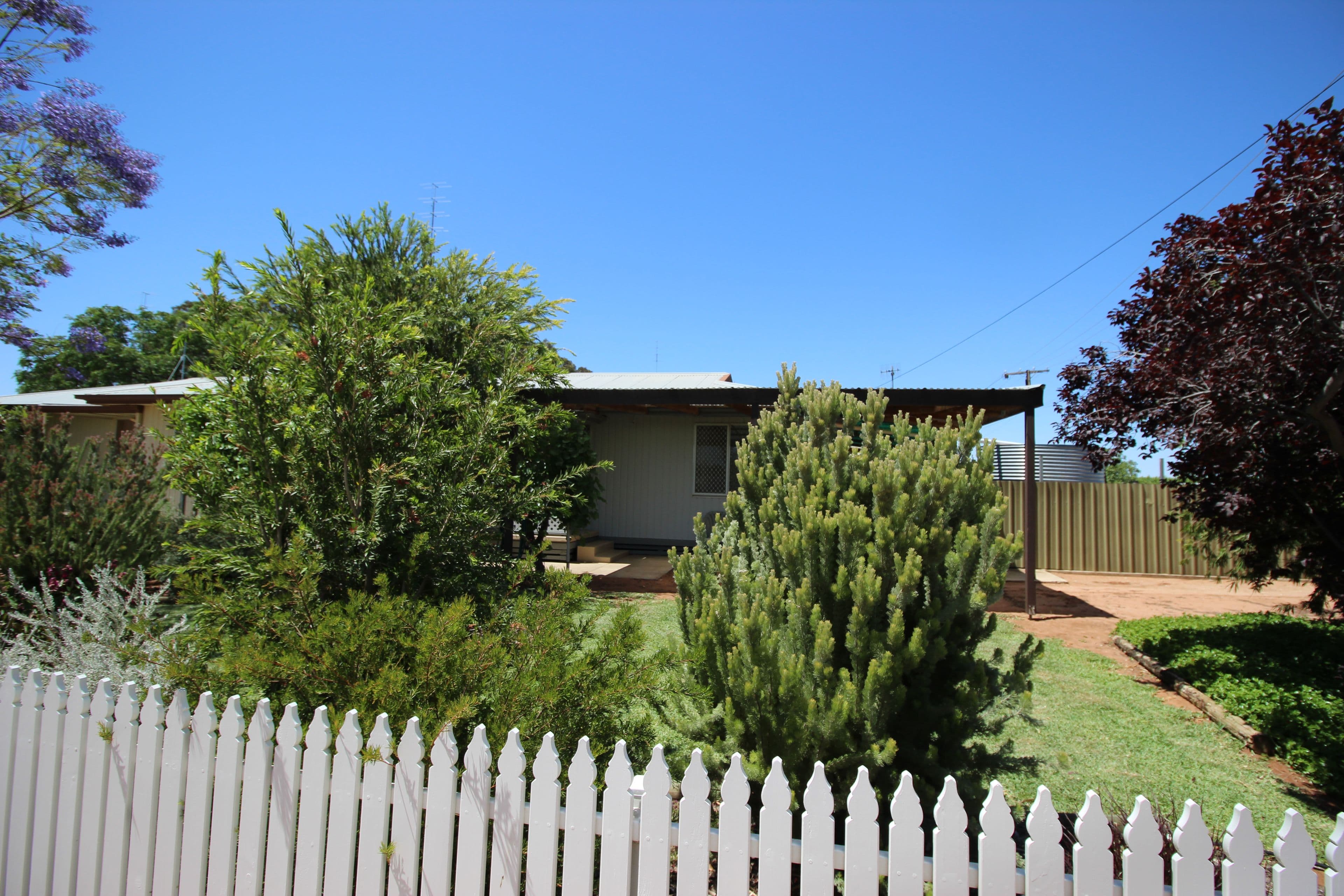 9 Dunning Street, Waikerie SA 5330, Waikerie - Image 1