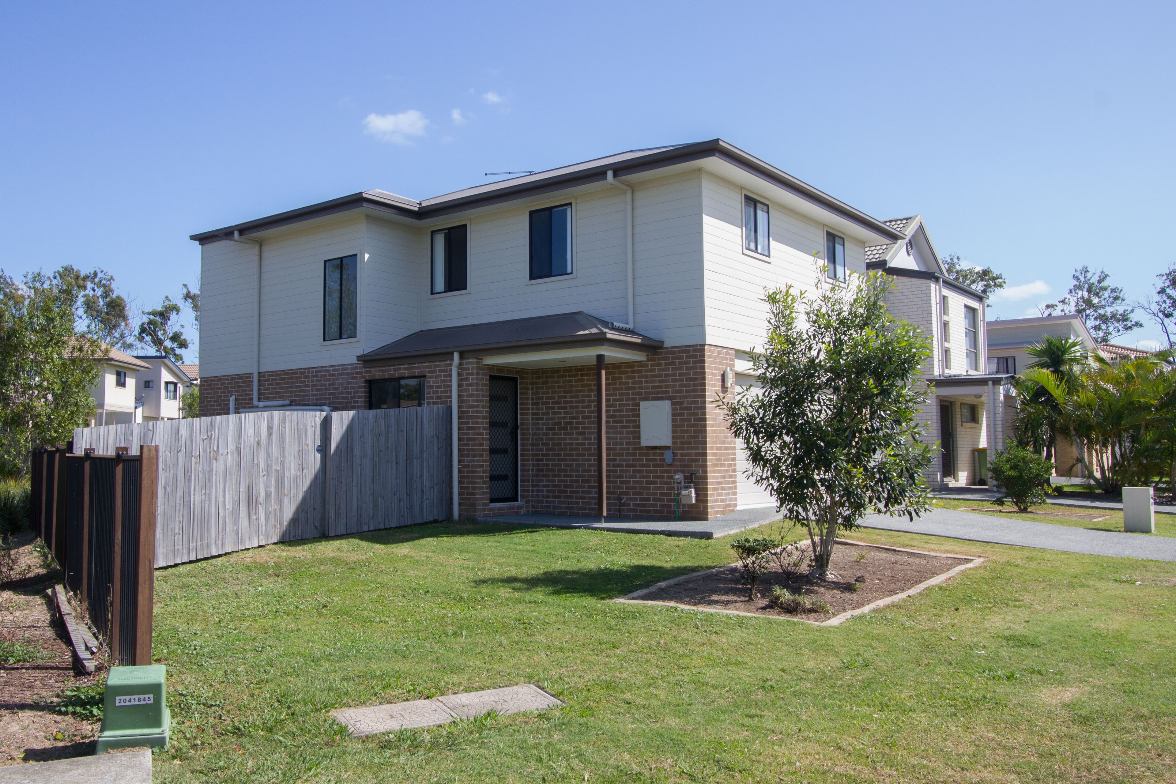 19 Kelly Avenue, Coomera QLD 4209, Coomera - Thumbnail 3