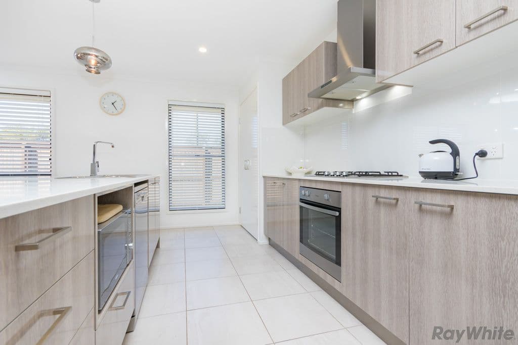 19 Pauls Road, Upper Caboolture QLD 4510, Upper Caboolture - Thumbnail 3