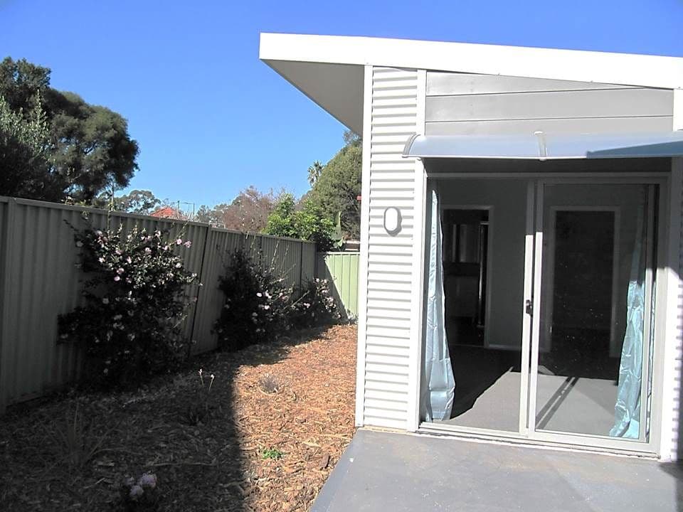 Granny Flat/2 Renown Avenue, Oatley NSW 2223, Oatley - Image 1